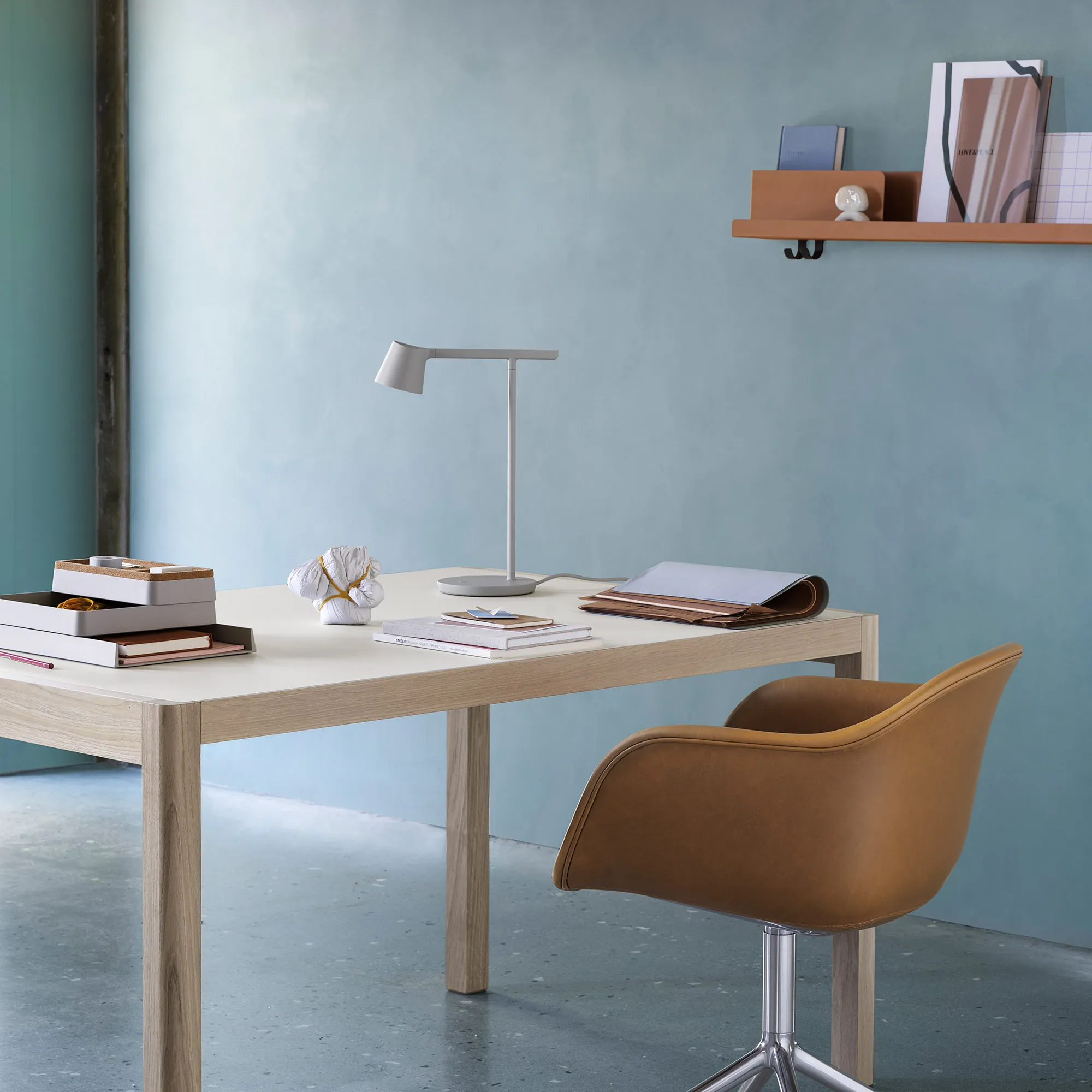 Tip Table Lamp - 4