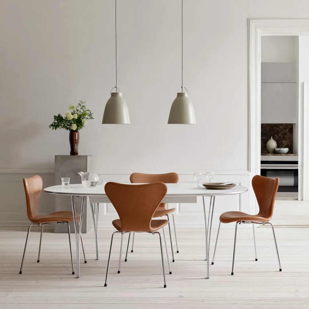 Series 7 chair 3107 fully upholstered - 2