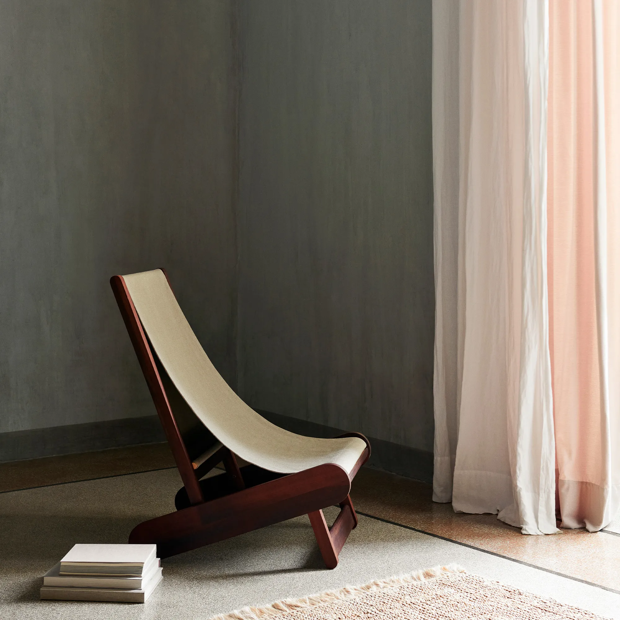 Hemi Lounge Chair - 2