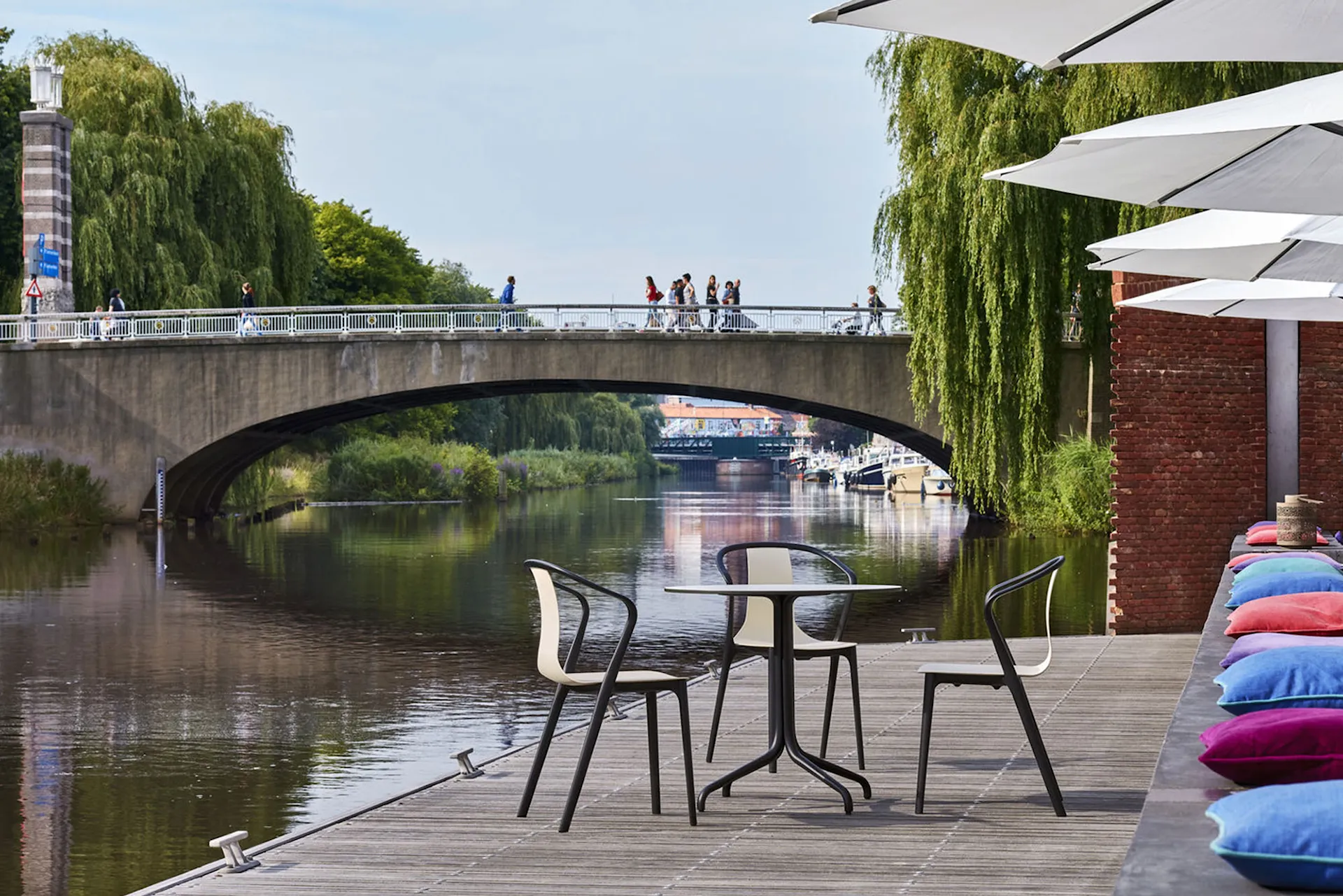 Belleville Round Table Outdoor - Vitra - Ronan & Erwan Bouroullec - NO GA