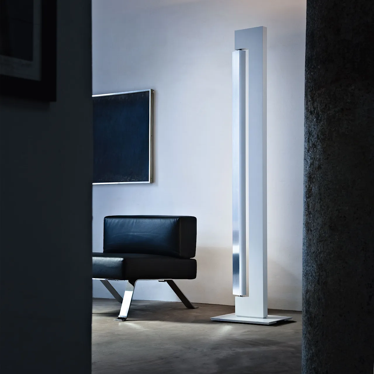 Ara Floor Lamp