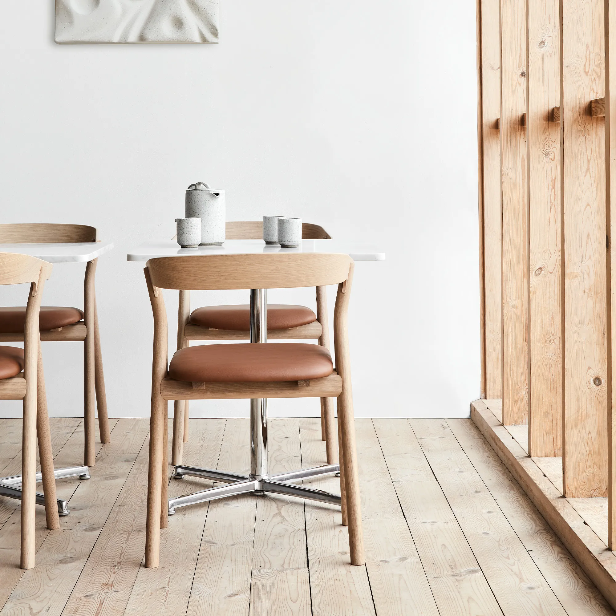 Yksi Chair