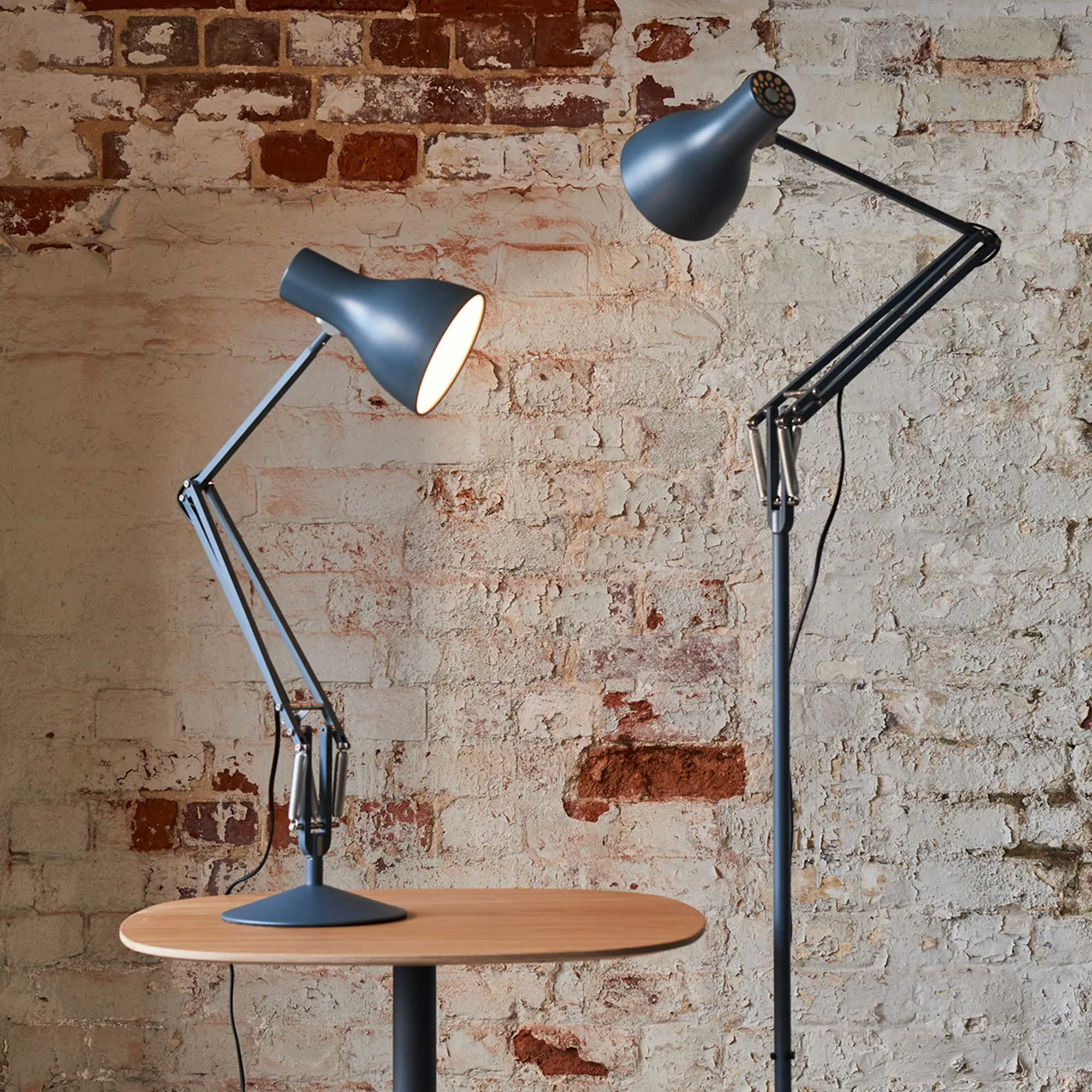 Type 75 Desk Lamp - 6
