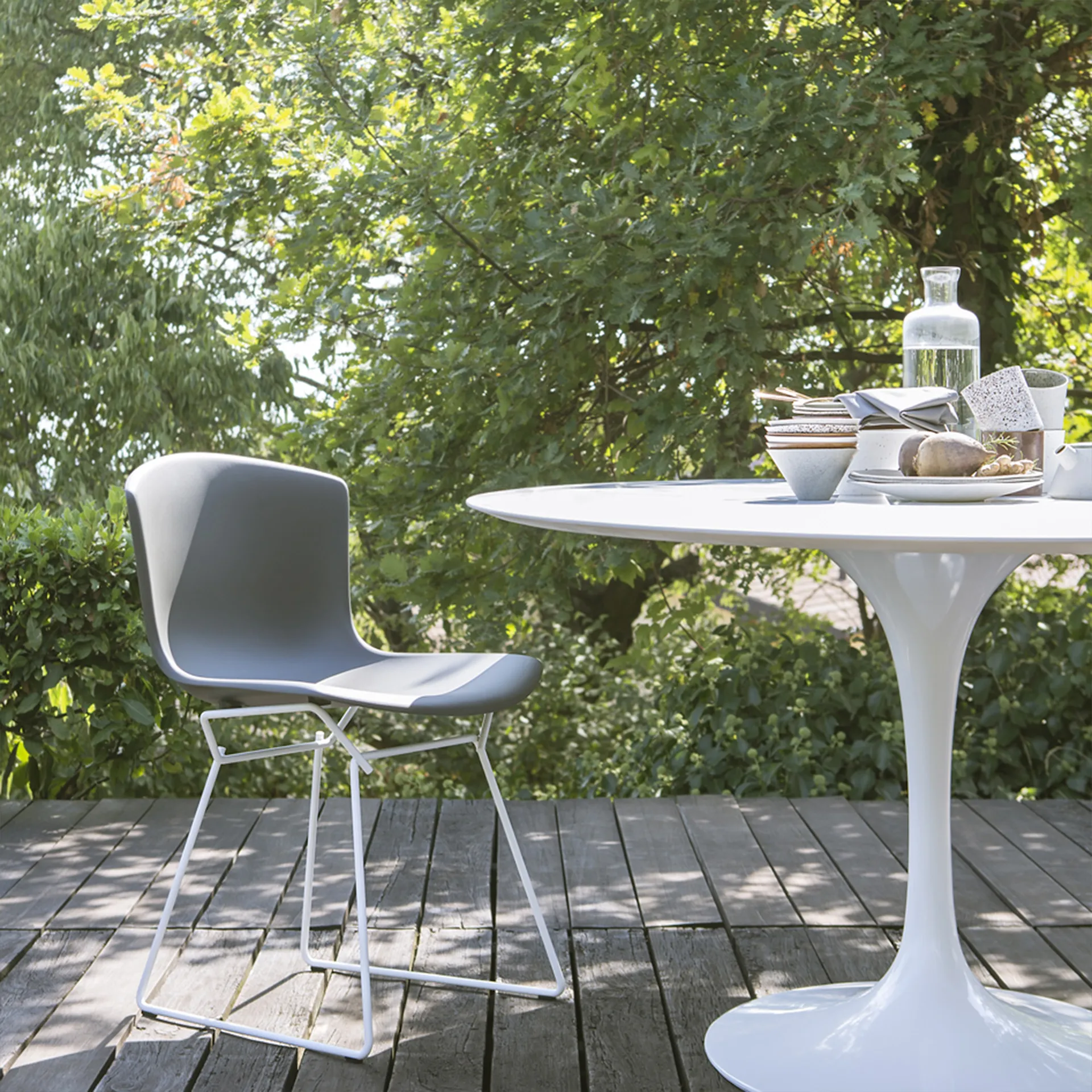 Bertoia Plastic Outdoor Chair White - Knoll - Harry Bertoia - NO GA