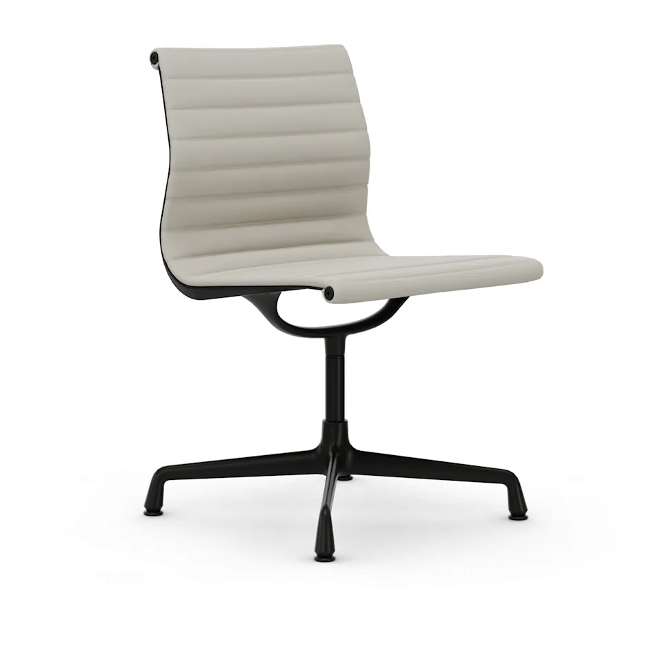EA 101 Aluminium Chair