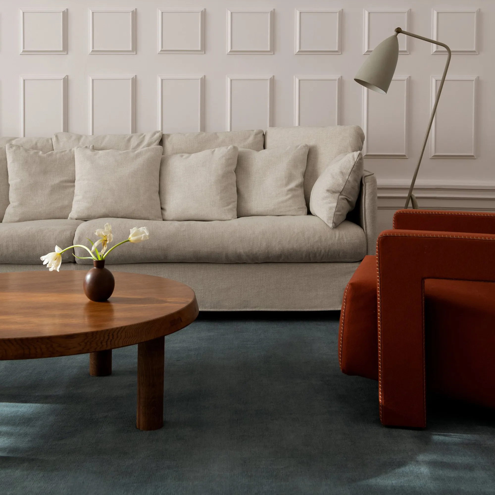Grand Pale Green wool rug - 2