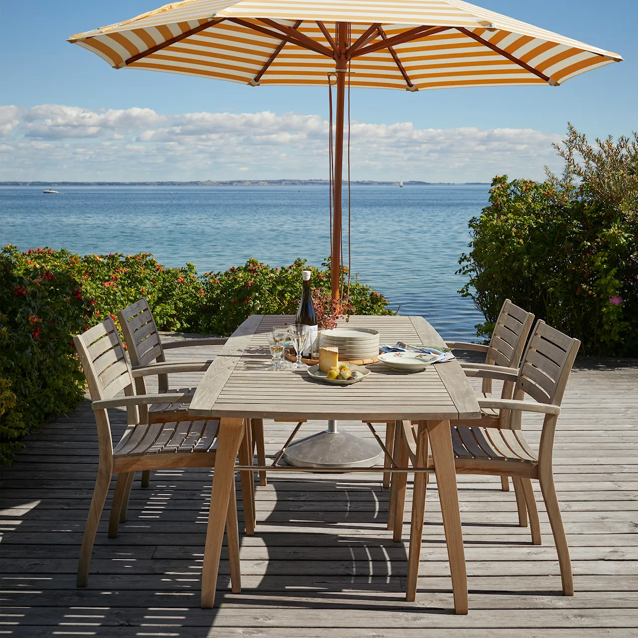 Ballare Outdoor Table