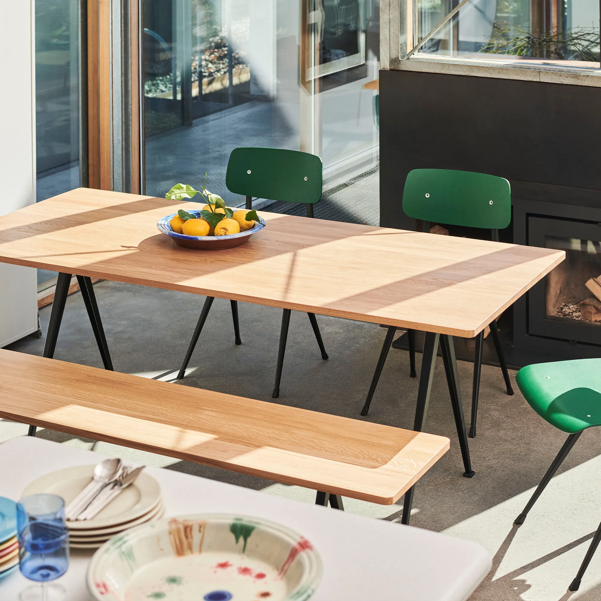 Pyramid 02 table 85x190 cm black powder coated steel - 12