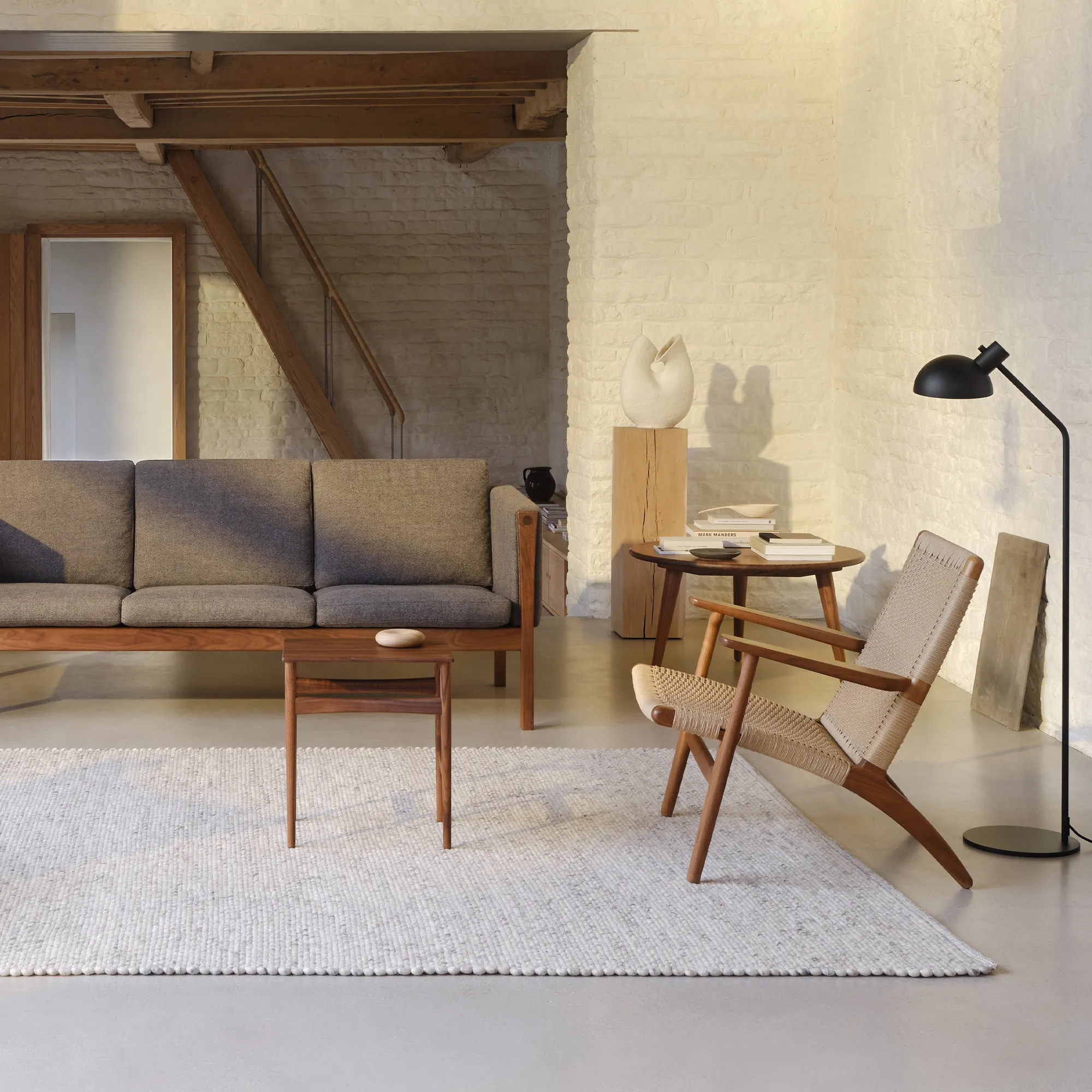CH25 fauteuil walnoot/natuurlijk gevlochten papierkoord - 3