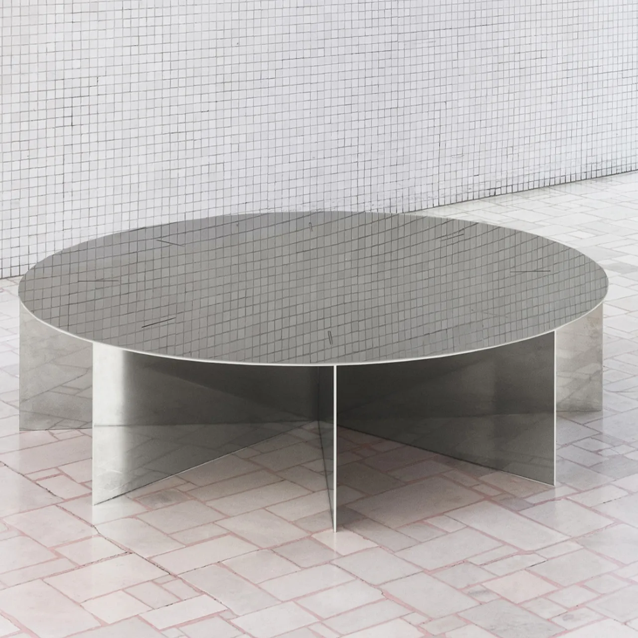 NM02 Coffee Table