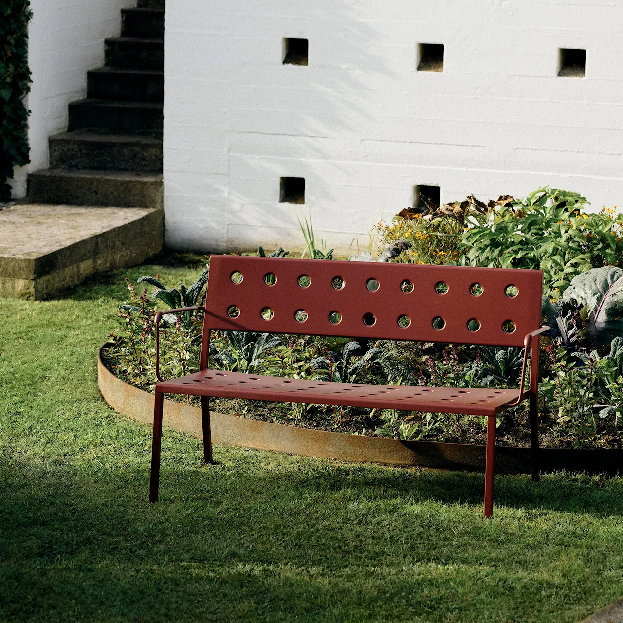 Balcony Lounge Bench w. arm / Desert Green