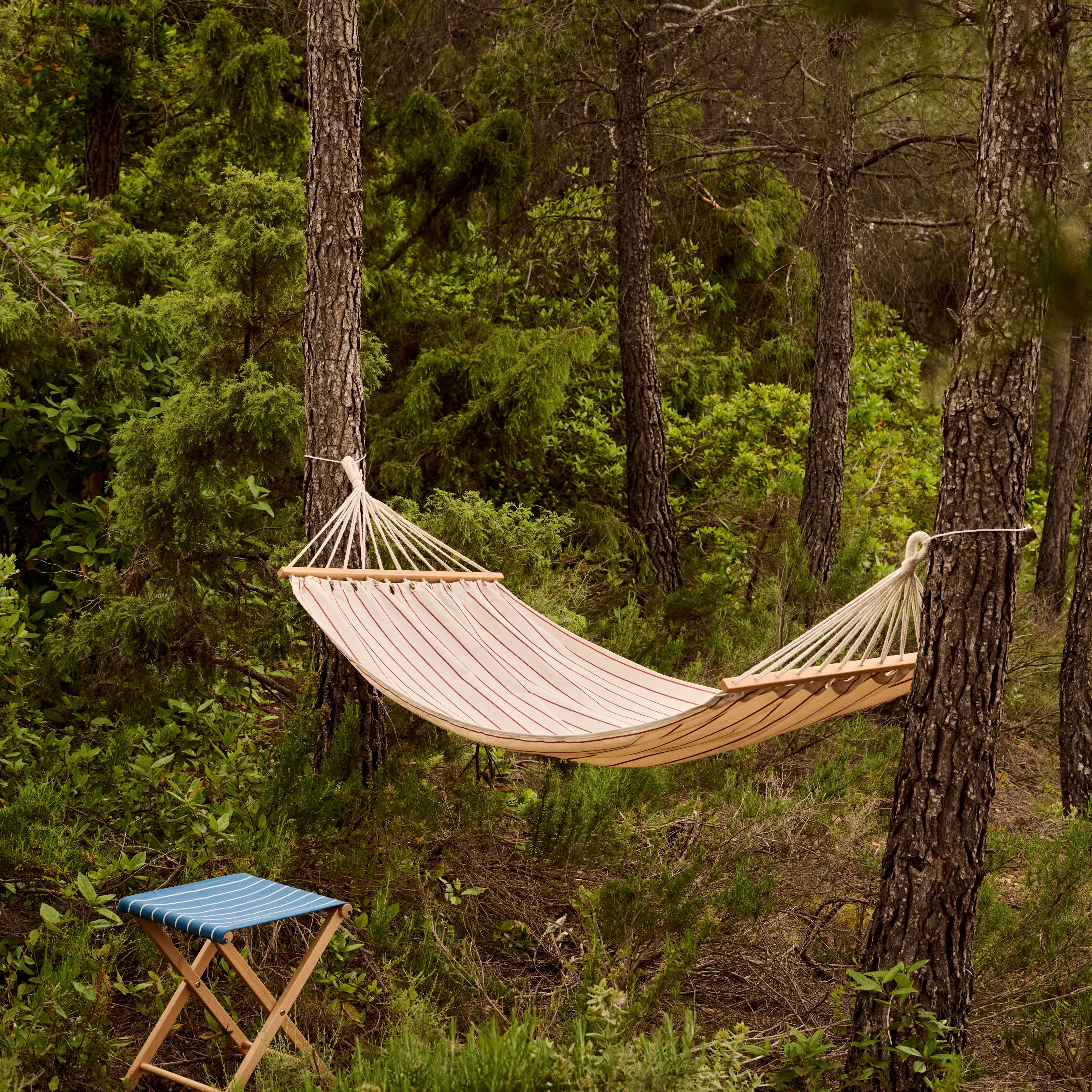 Outdoor Market Hammock - 3