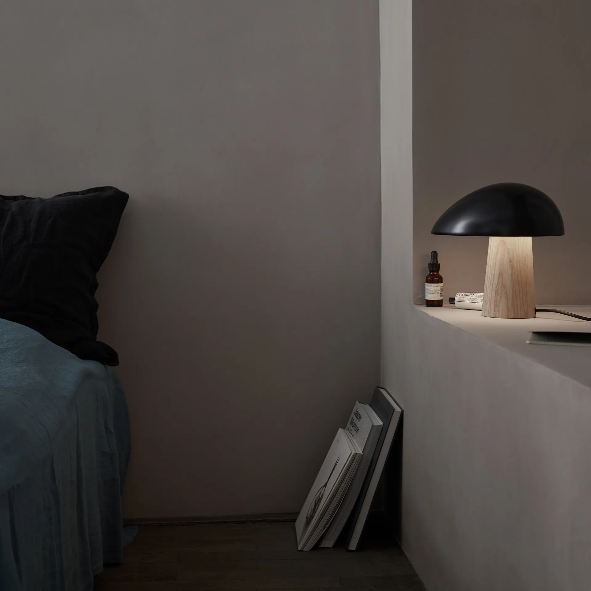 Night Owl Table Lamp - Fritz Hansen - NO GA