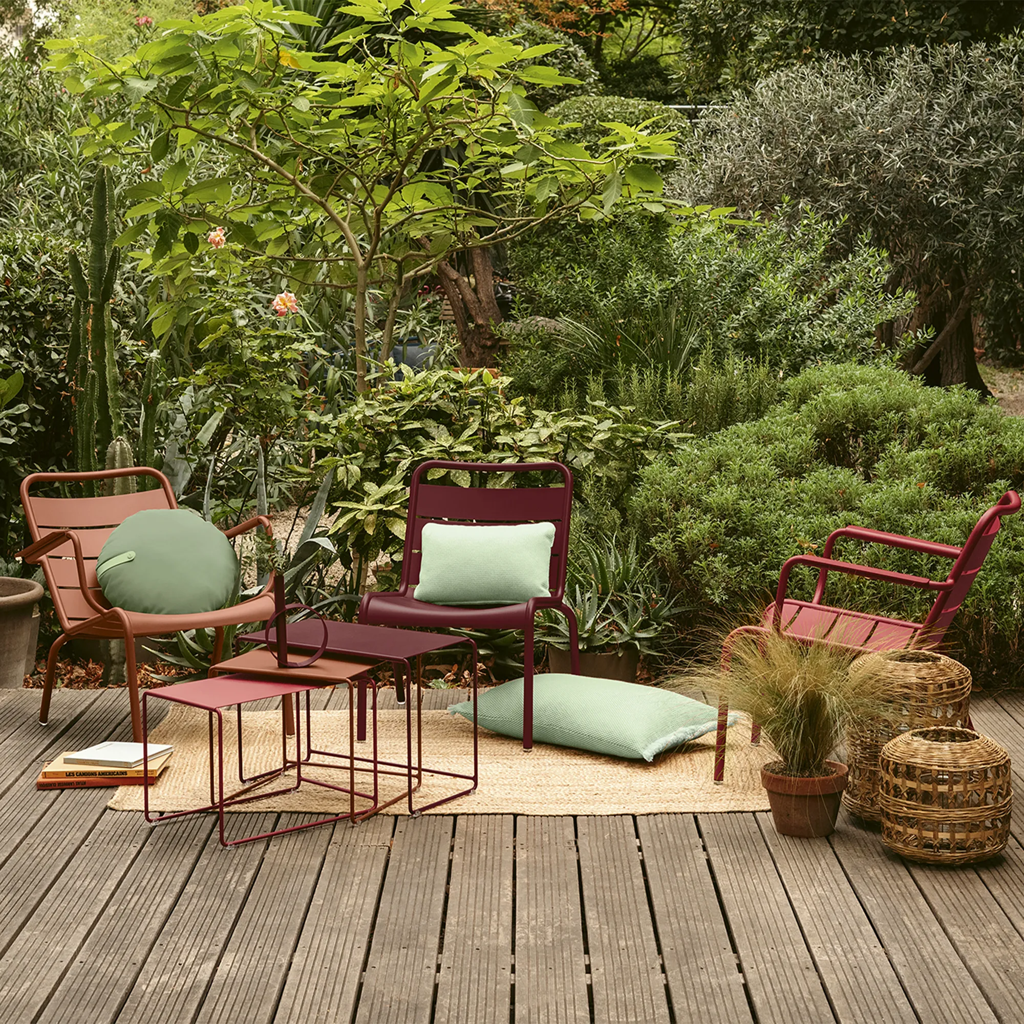 Luxembourg Lounge Armchair - 7