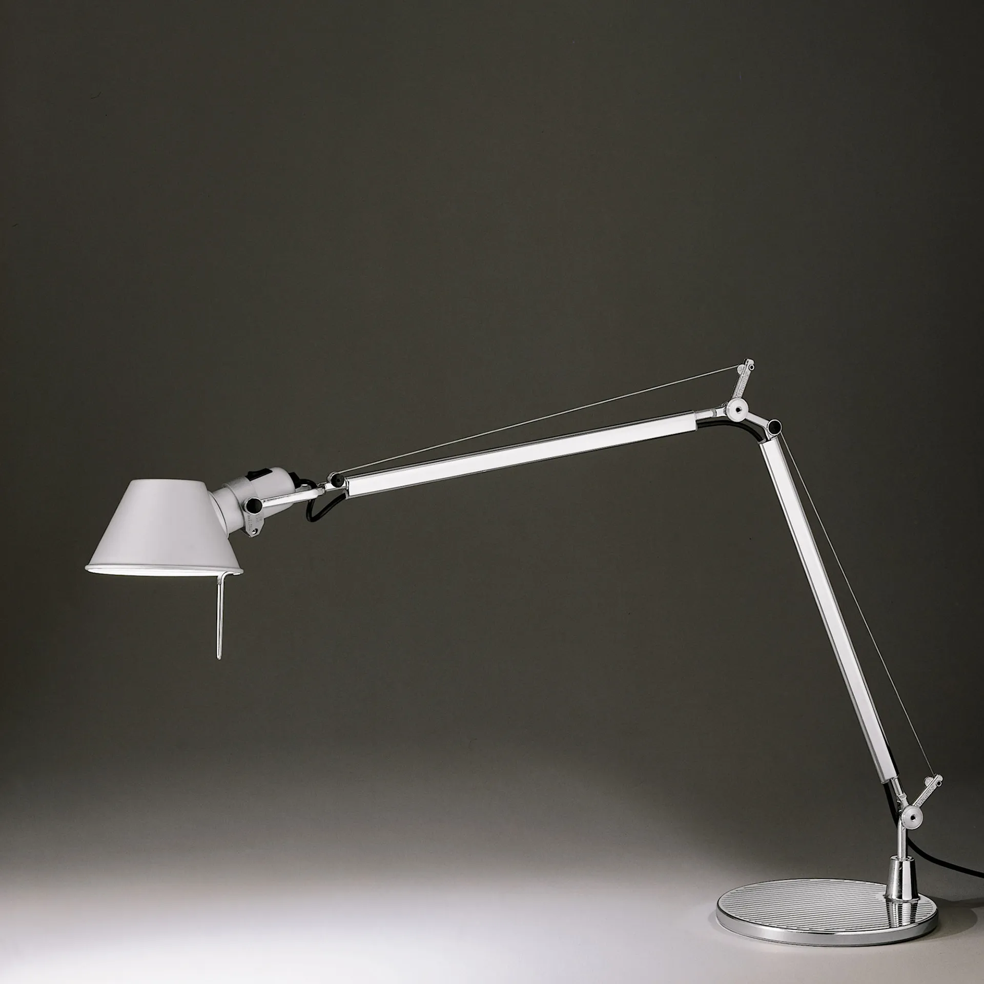 Tolomeo Desk - Artemide - NO GA