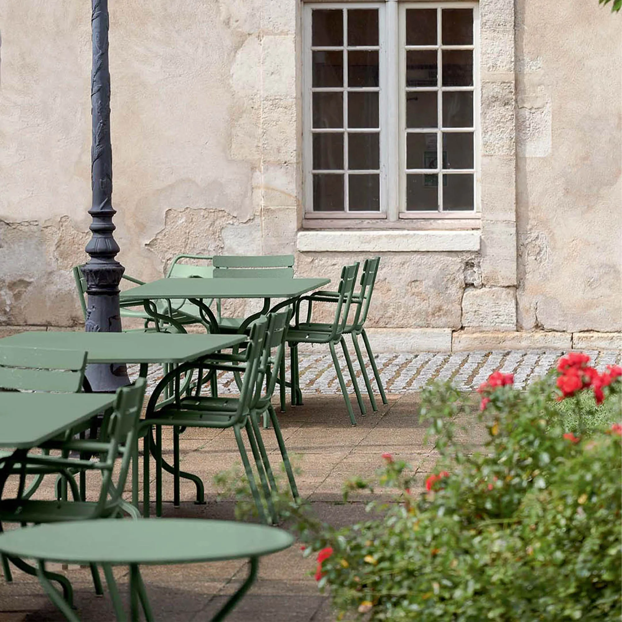Opéra Pedestal Table - 4