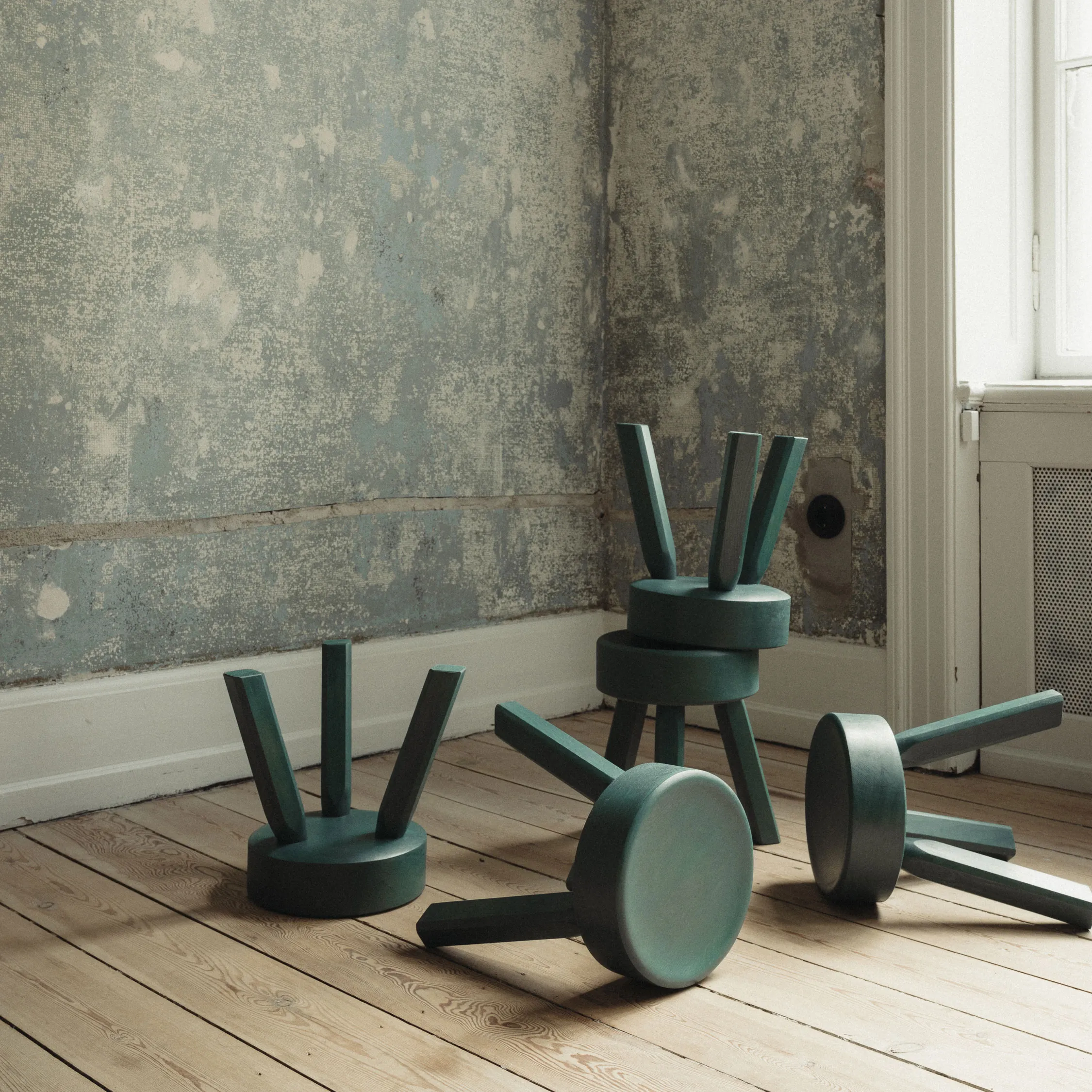 AML Stool stool - 3