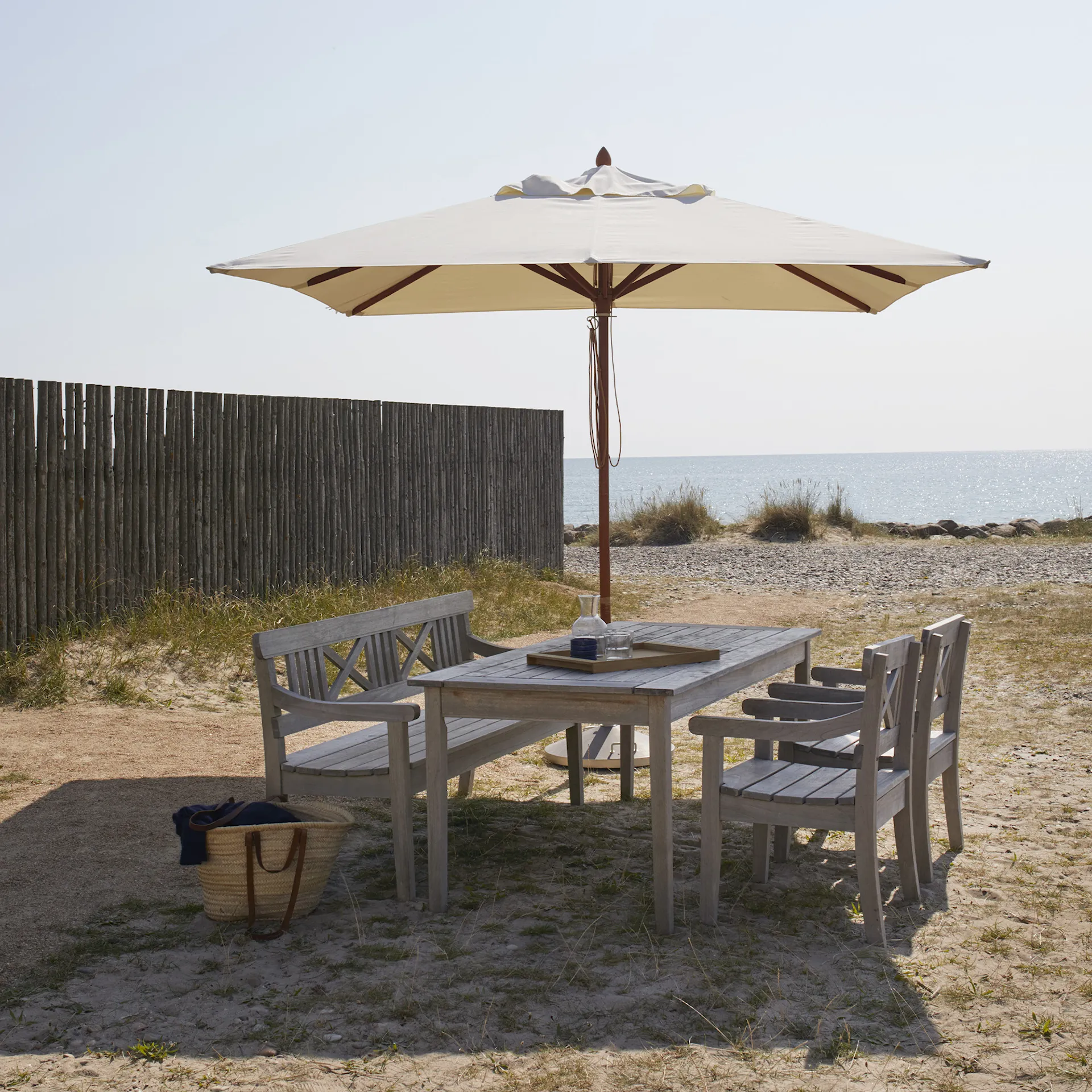 Drachmann Rectangular Outdoor Table - Fritz Hansen - NO GA