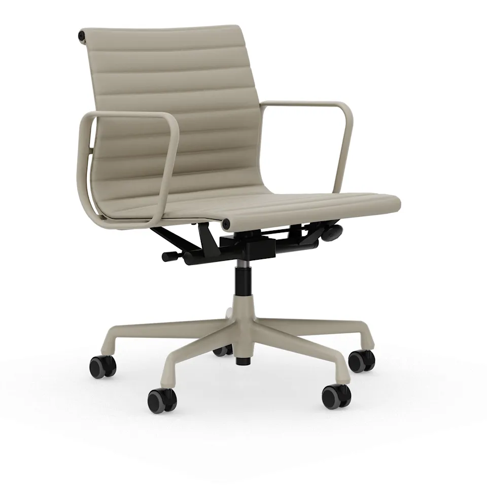 EA 117 Aluminium Chair skrivebordsstol