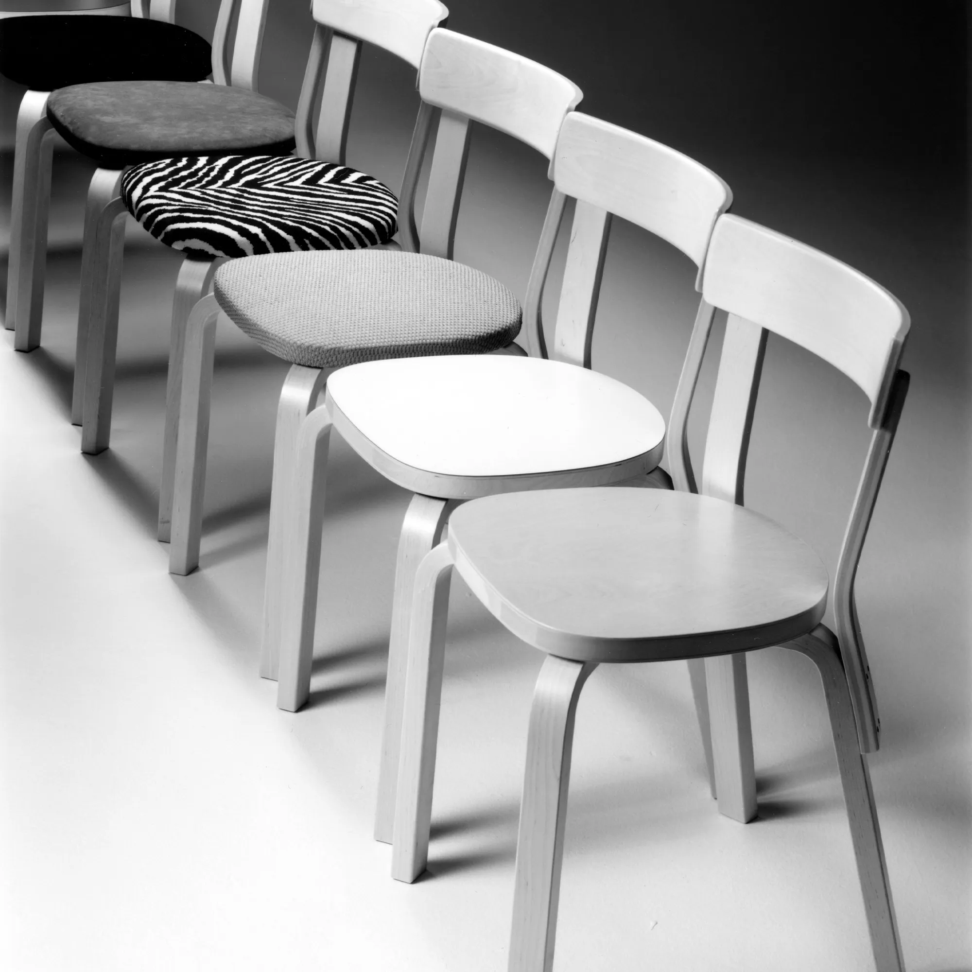 Chair 69 - 4