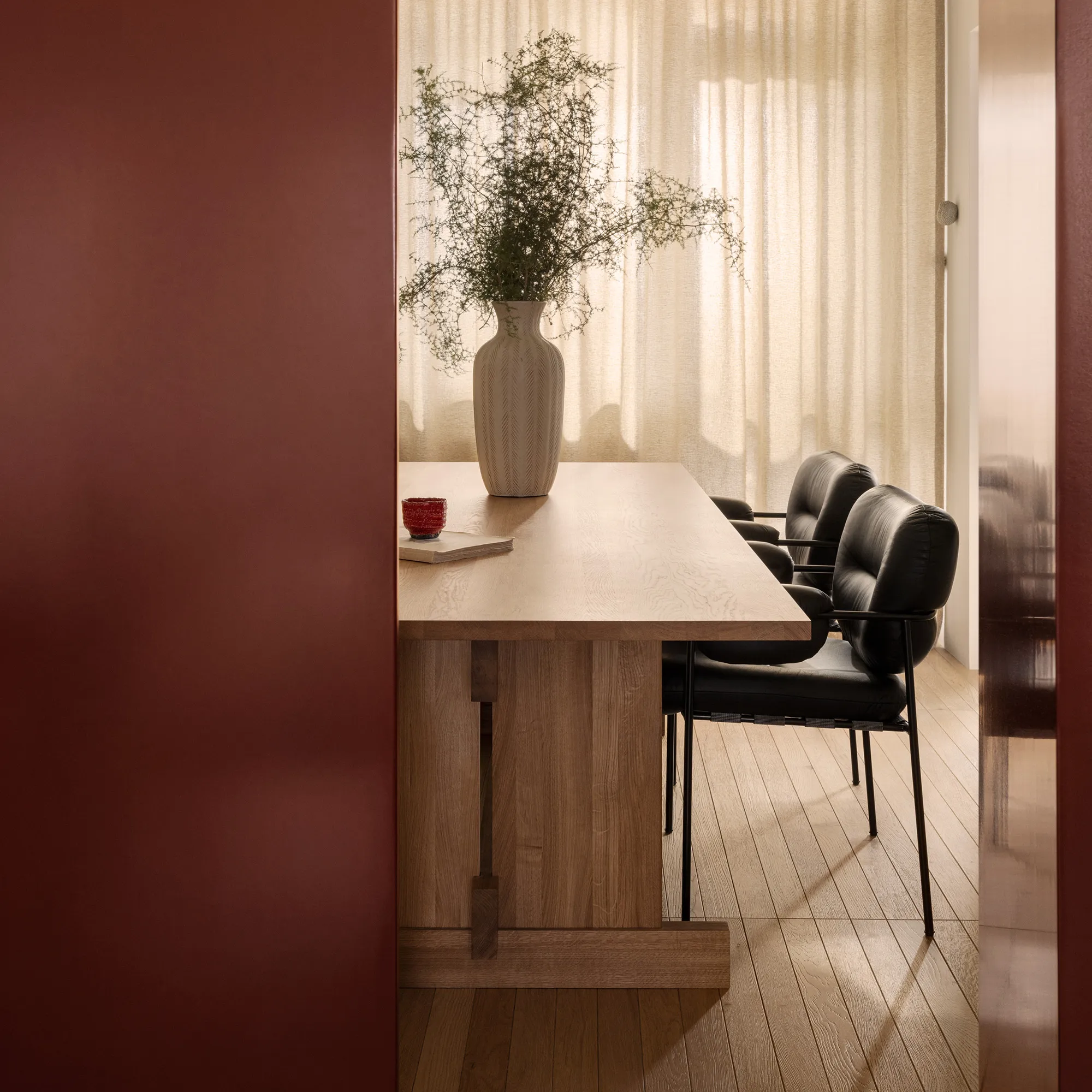 Grande Dining Table - 4