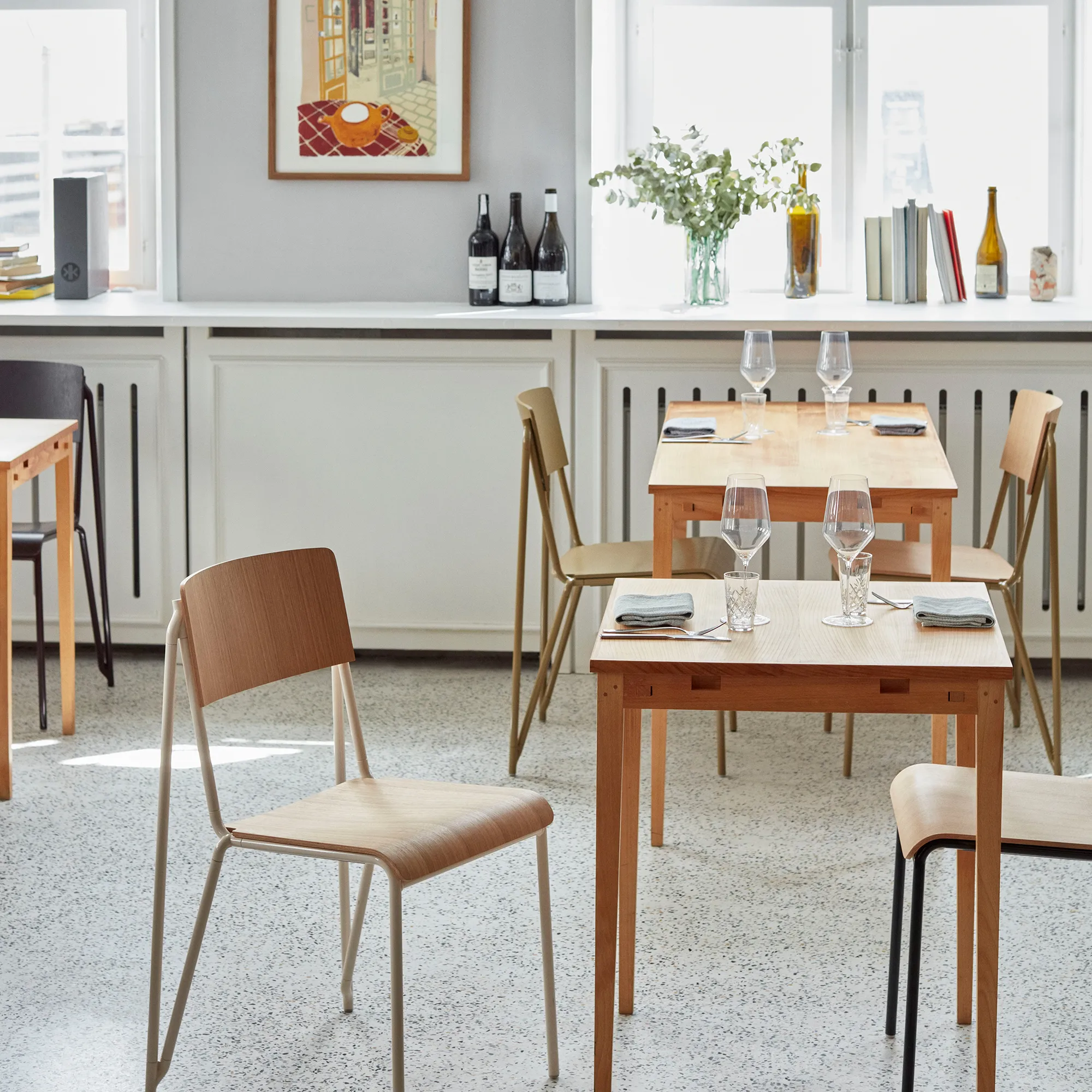 Petit Standard Chair - 2