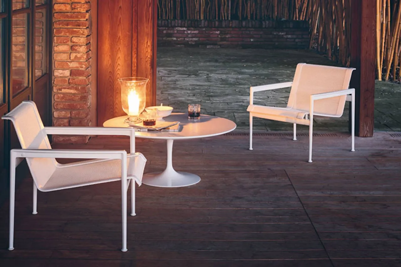 Saarinen Low Round Table For Outdoor