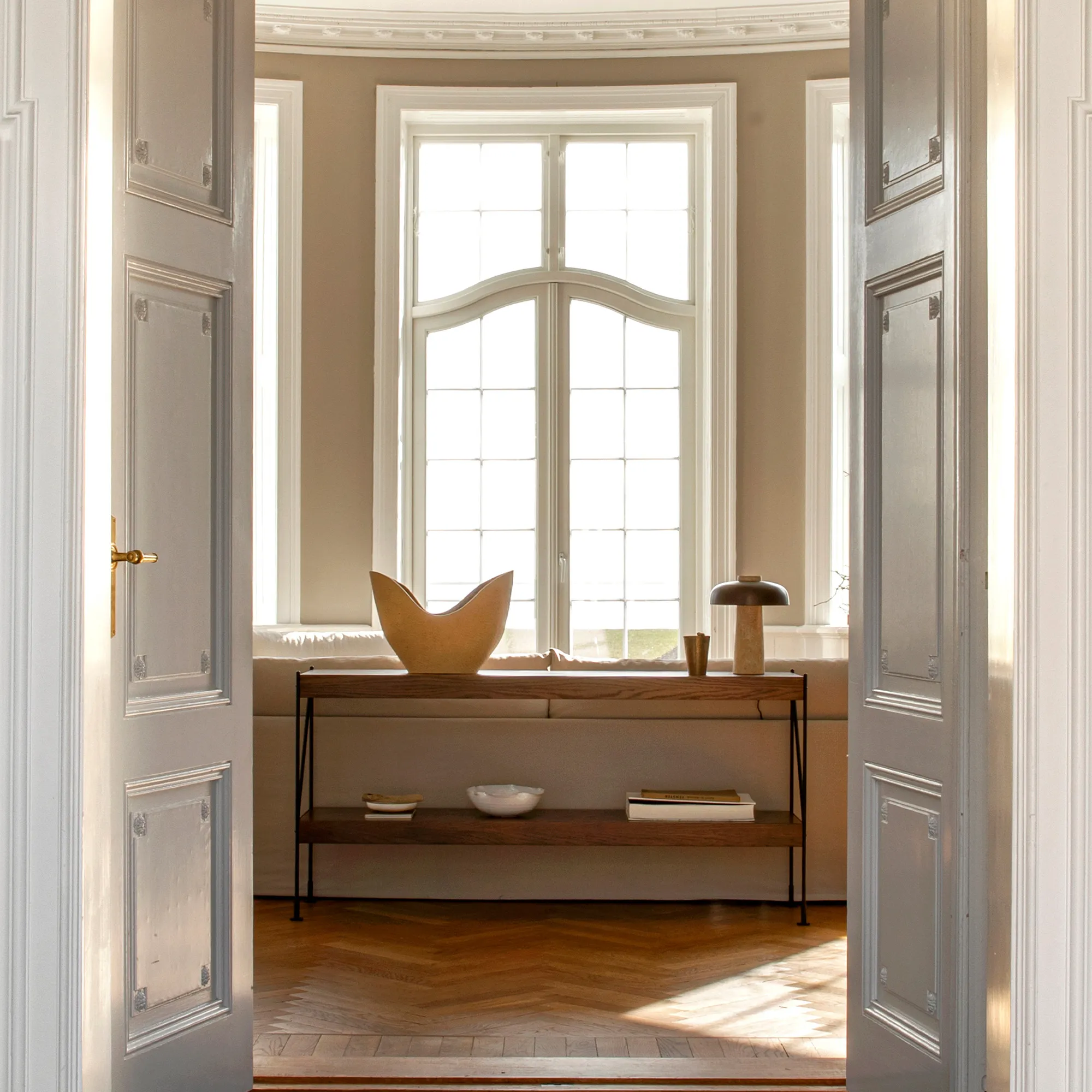 Reverse Table Lamp