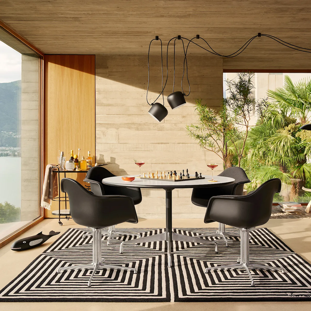 Eames Segmented Tables Dining Ø130 cm