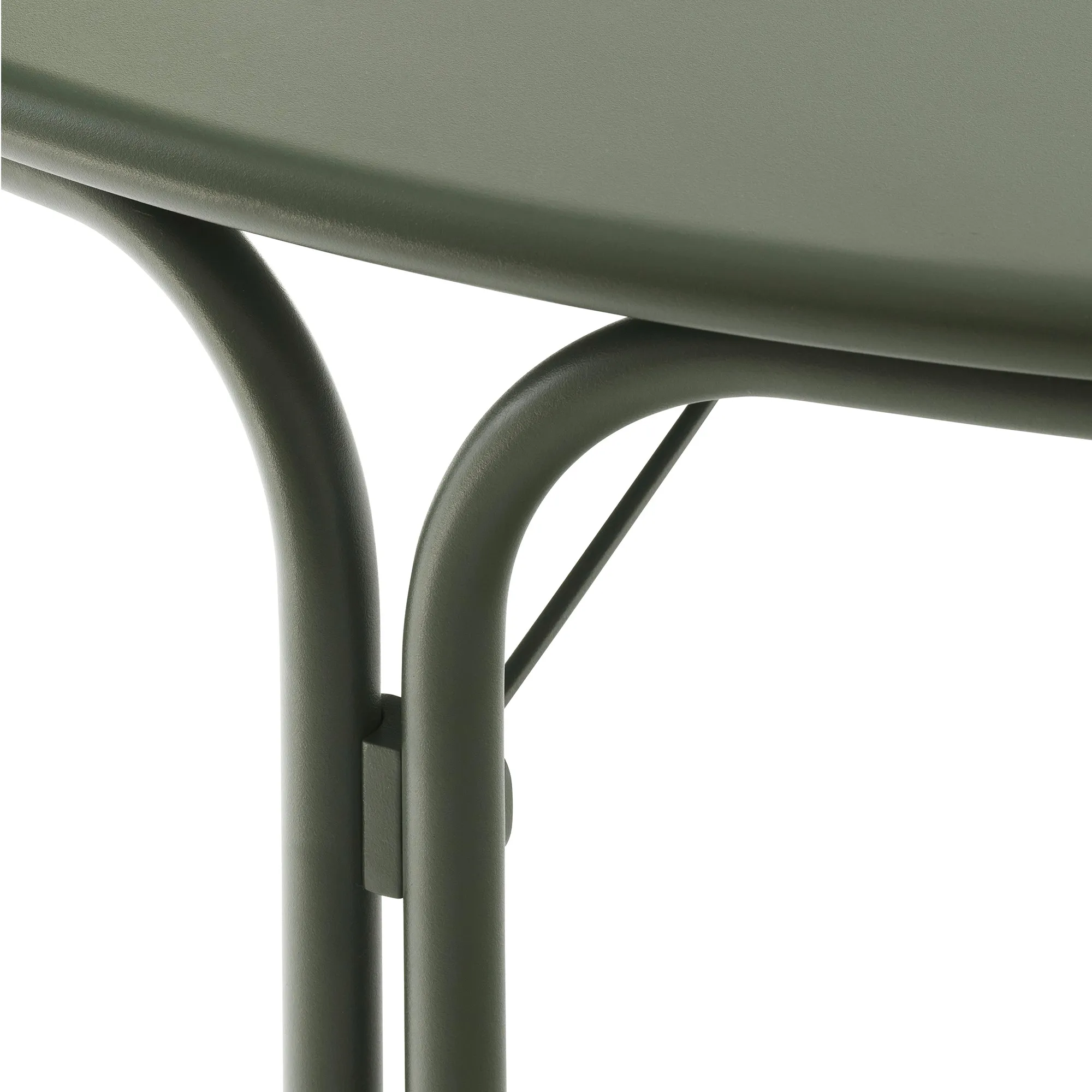 Thorvald SC98 Outdoor Dining Table - 9