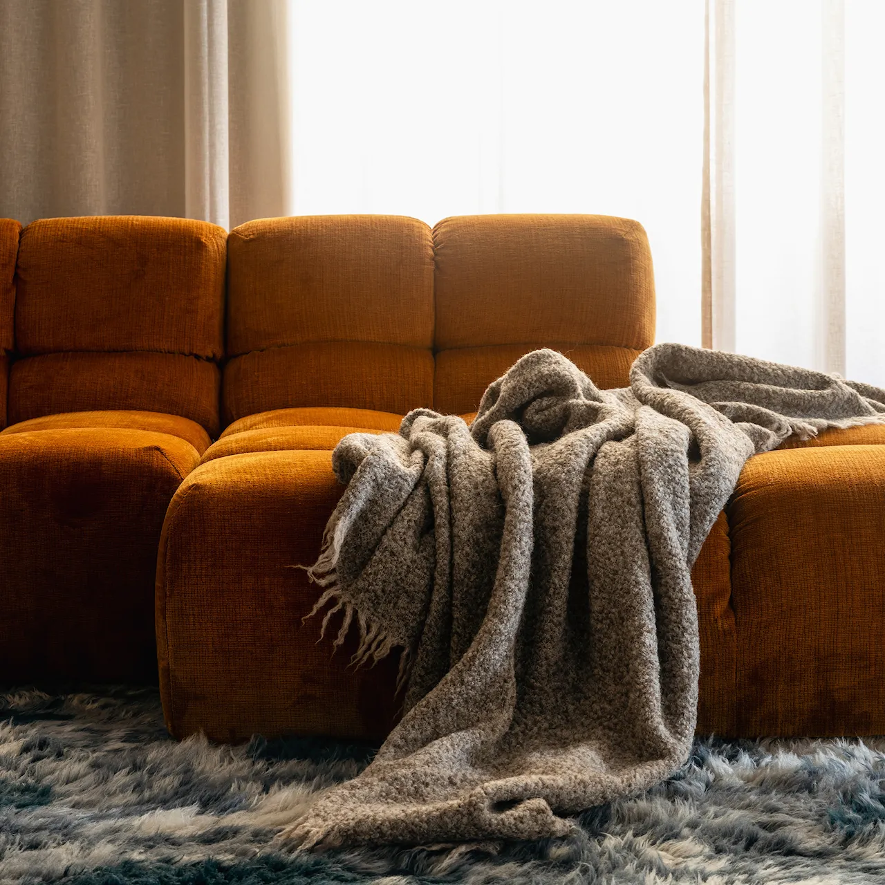 Alpaca Bouclé Throw Walnut Brown