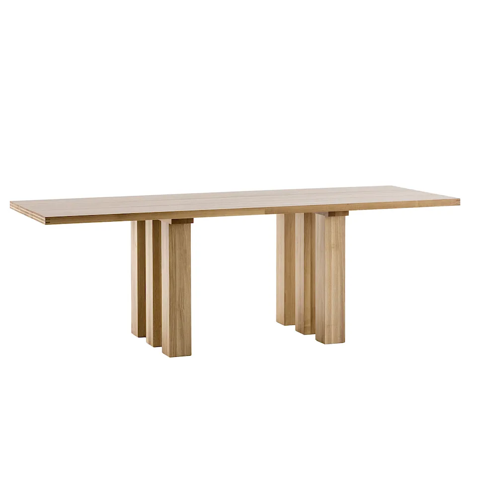 La Basilica dining table