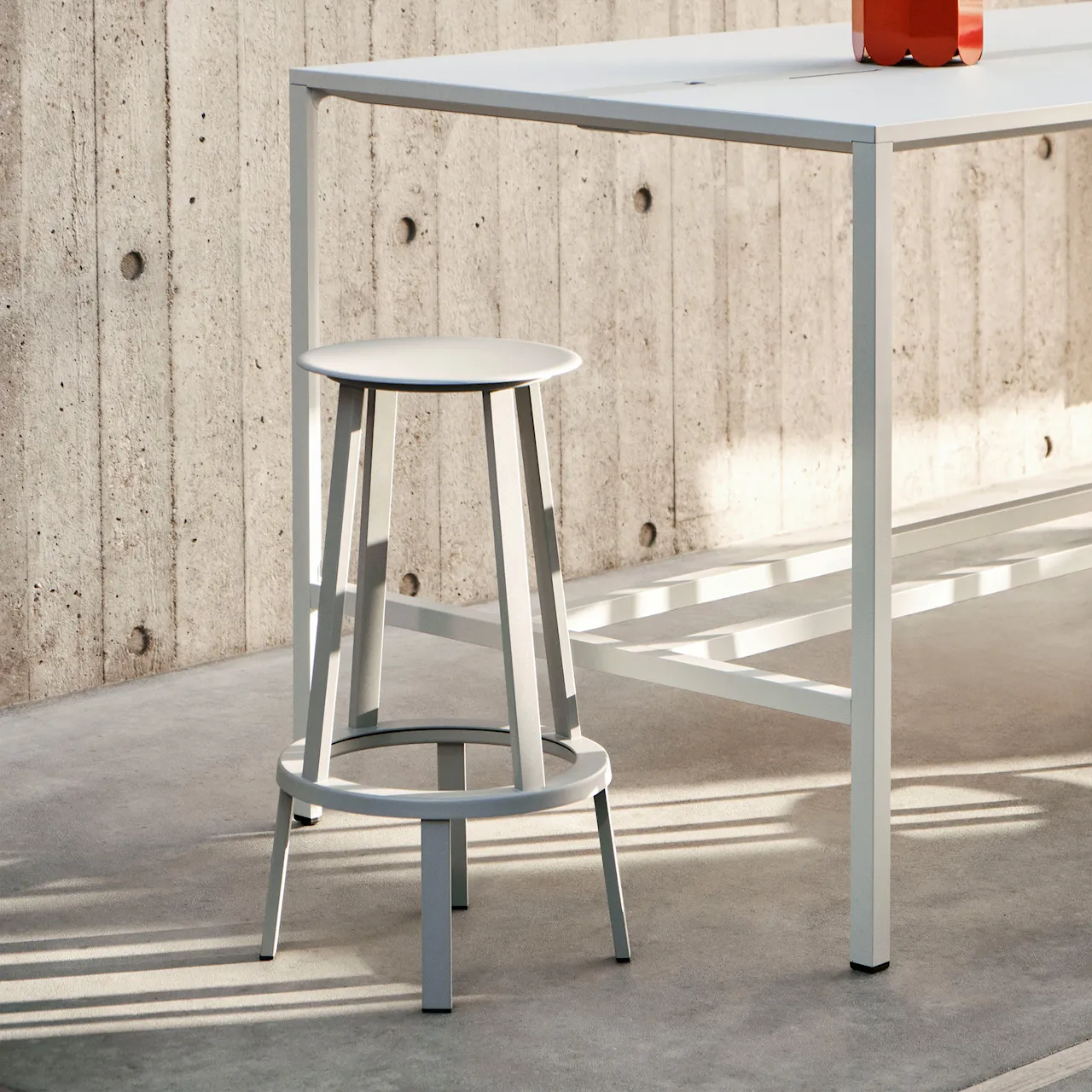 Revolver Bar Stool Low