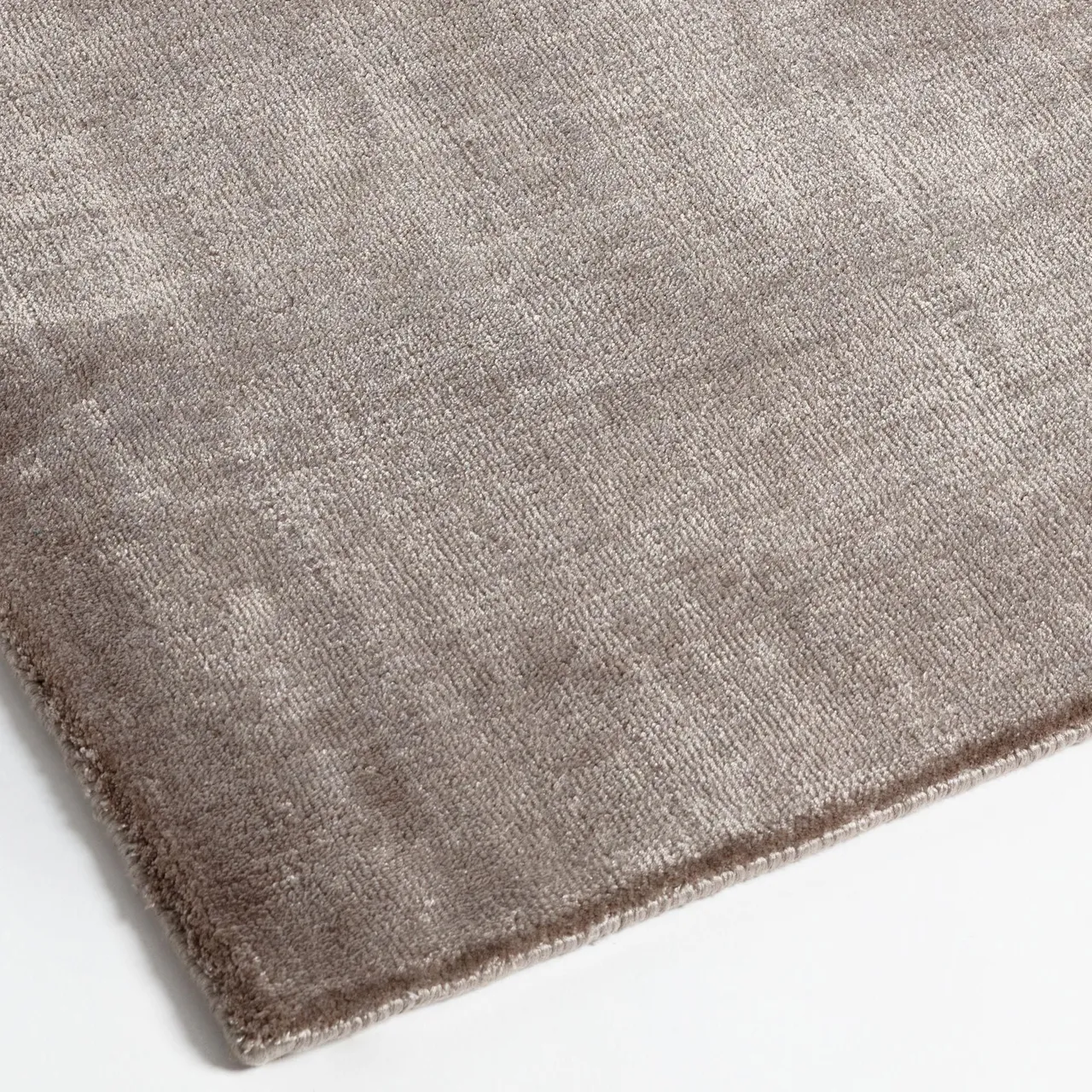 Uni Silk Handloom Rug