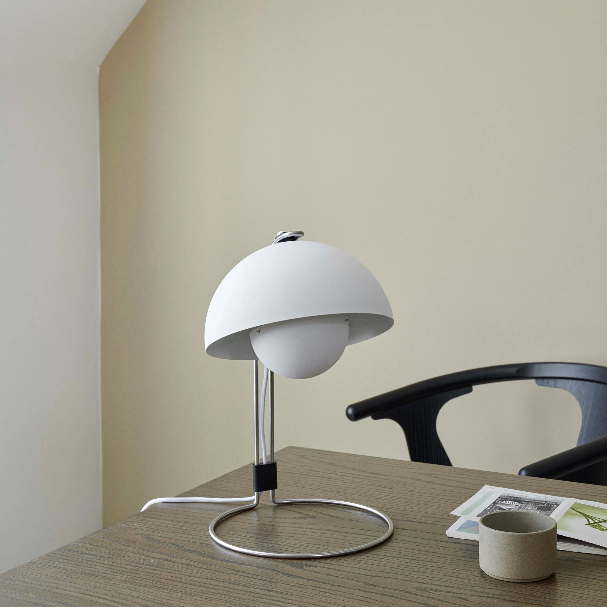 Flowerpot VP4 Desk Lamp - 2