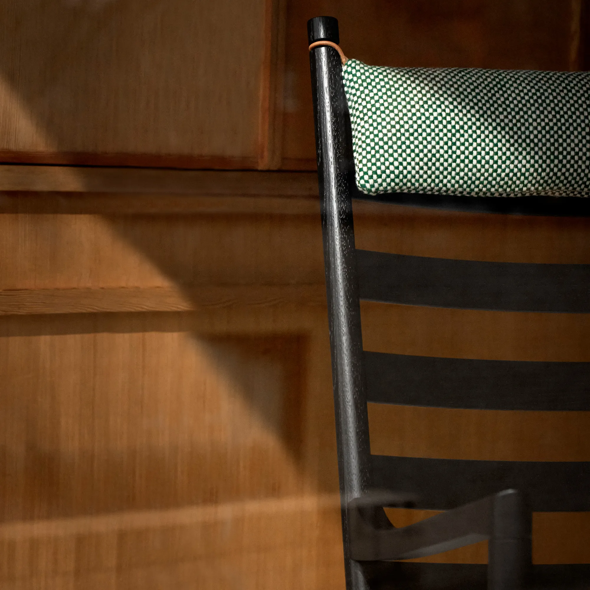 CH45 Rocking Chair - 13