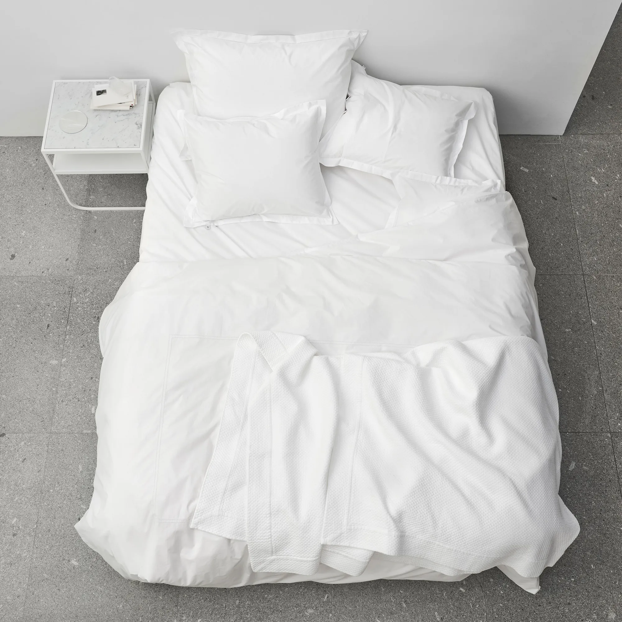 Ameno White sprei - 5