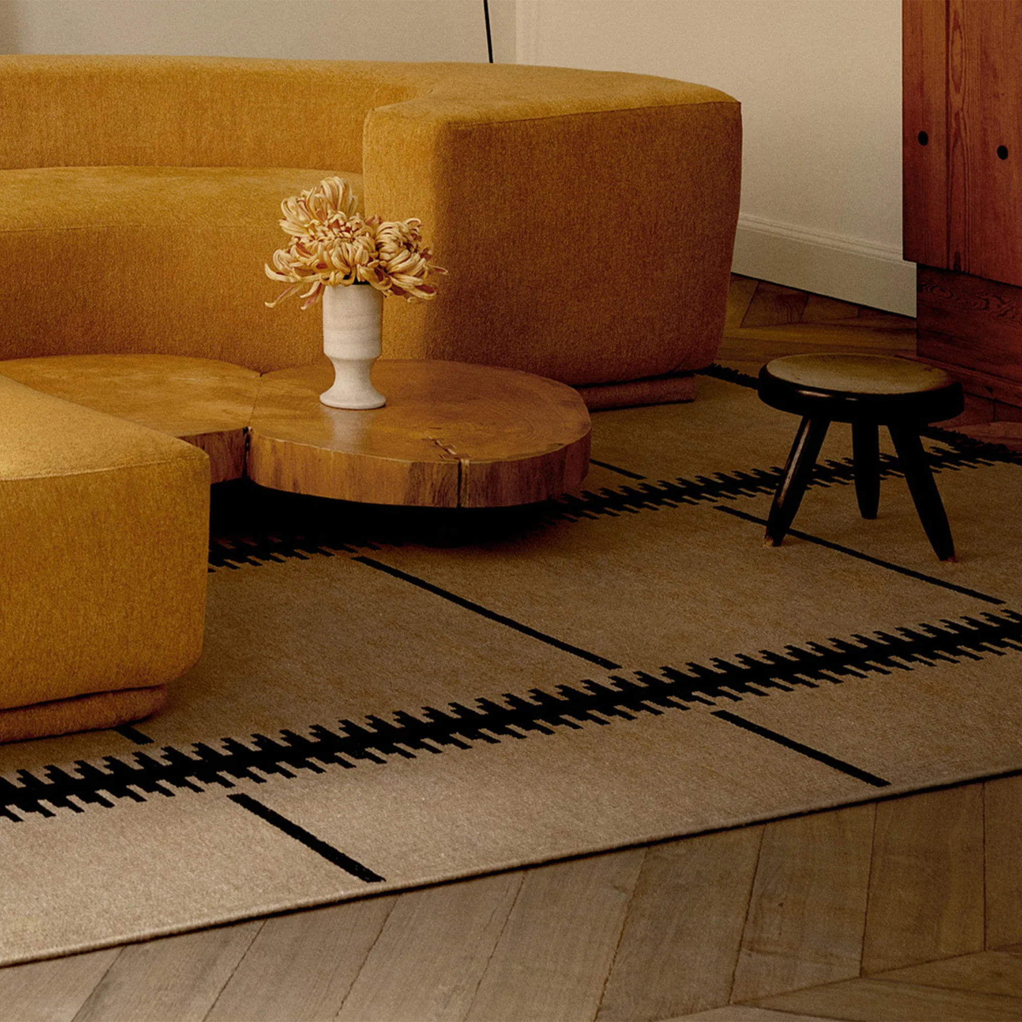Elder 06 Black wool rug - 5