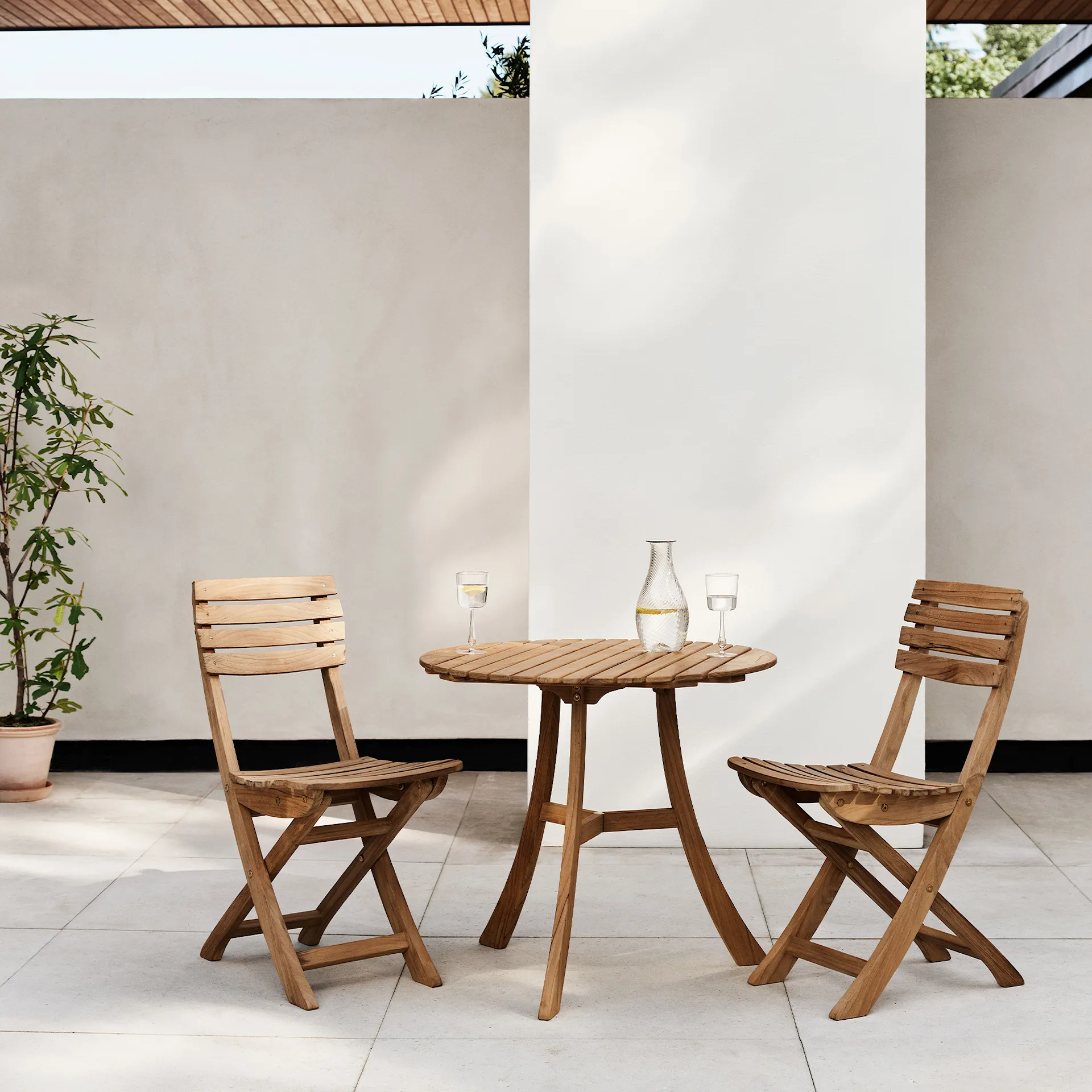 Vendia Outdoor Table Ø75 cm - Fritz Hansen - NO GA