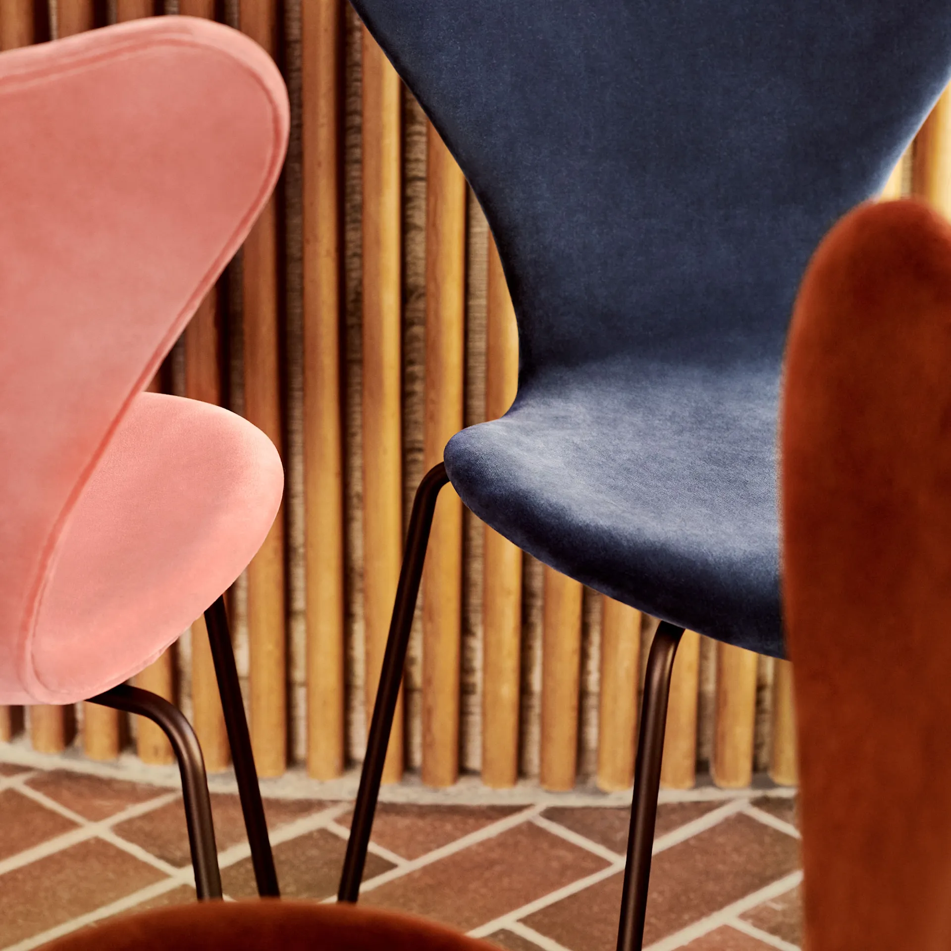 3107 Series 7 Velvet Edition - Fritz Hansen - Arne Jacobsen - NO GA