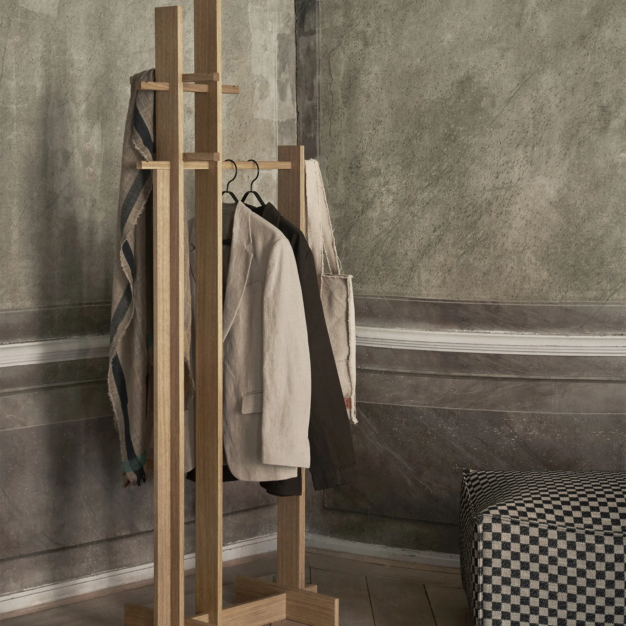 Bridge Clothes Stand - 4