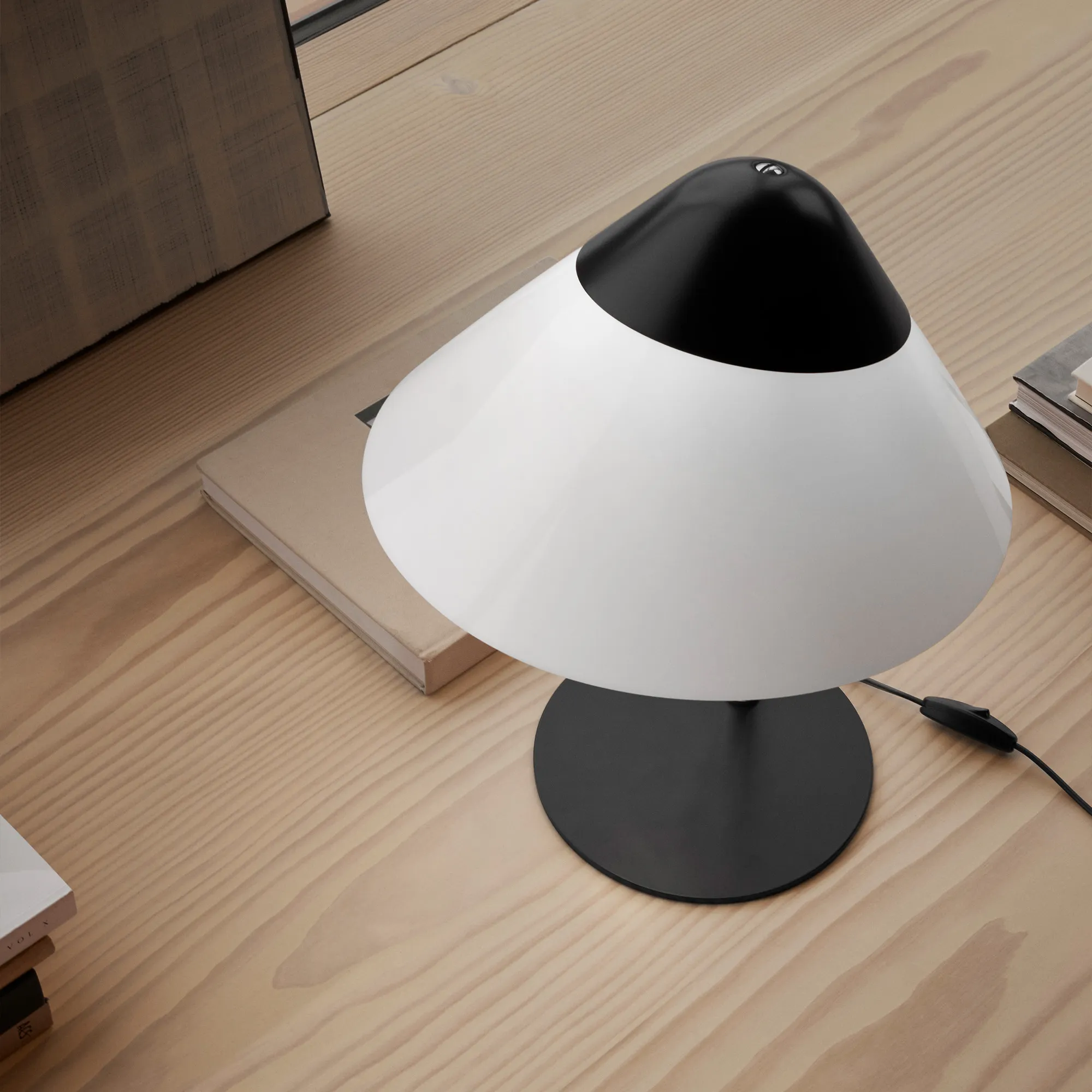 HJW02 Opala Table Lamp Midi - 3