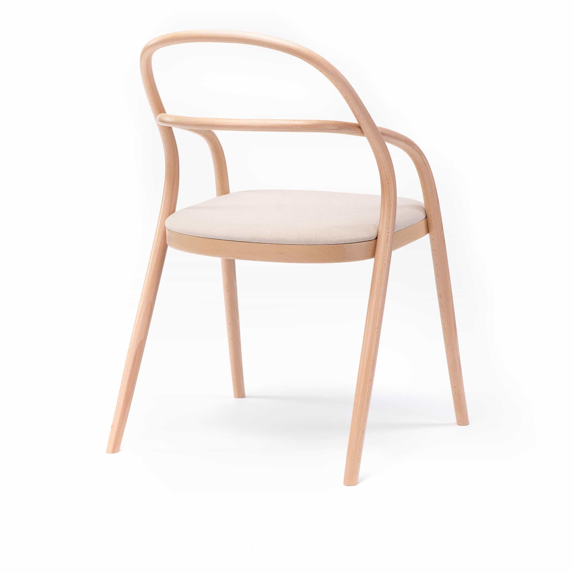 002 Chair Natural Beech Lacquered Jet Bioactive 9110