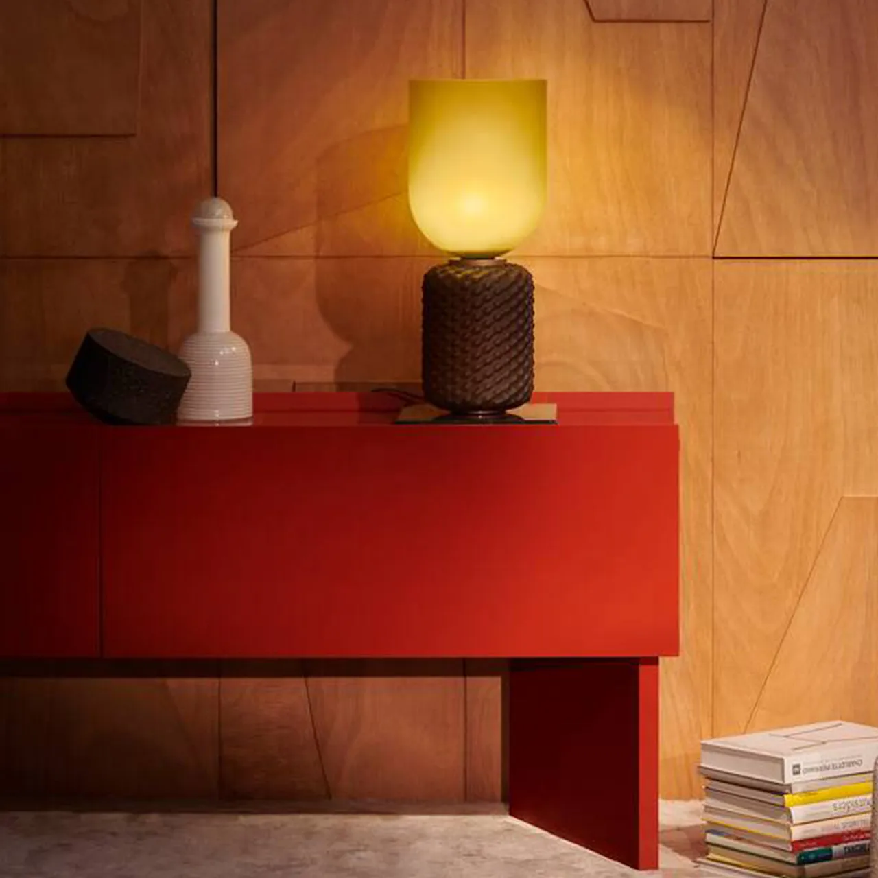 Ficupala table lamp