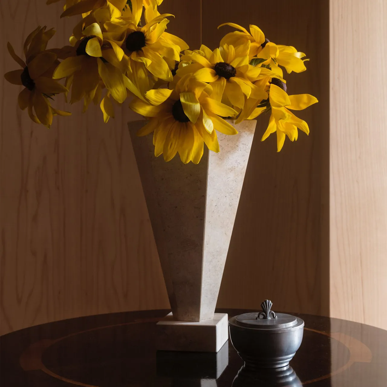 Vase 01