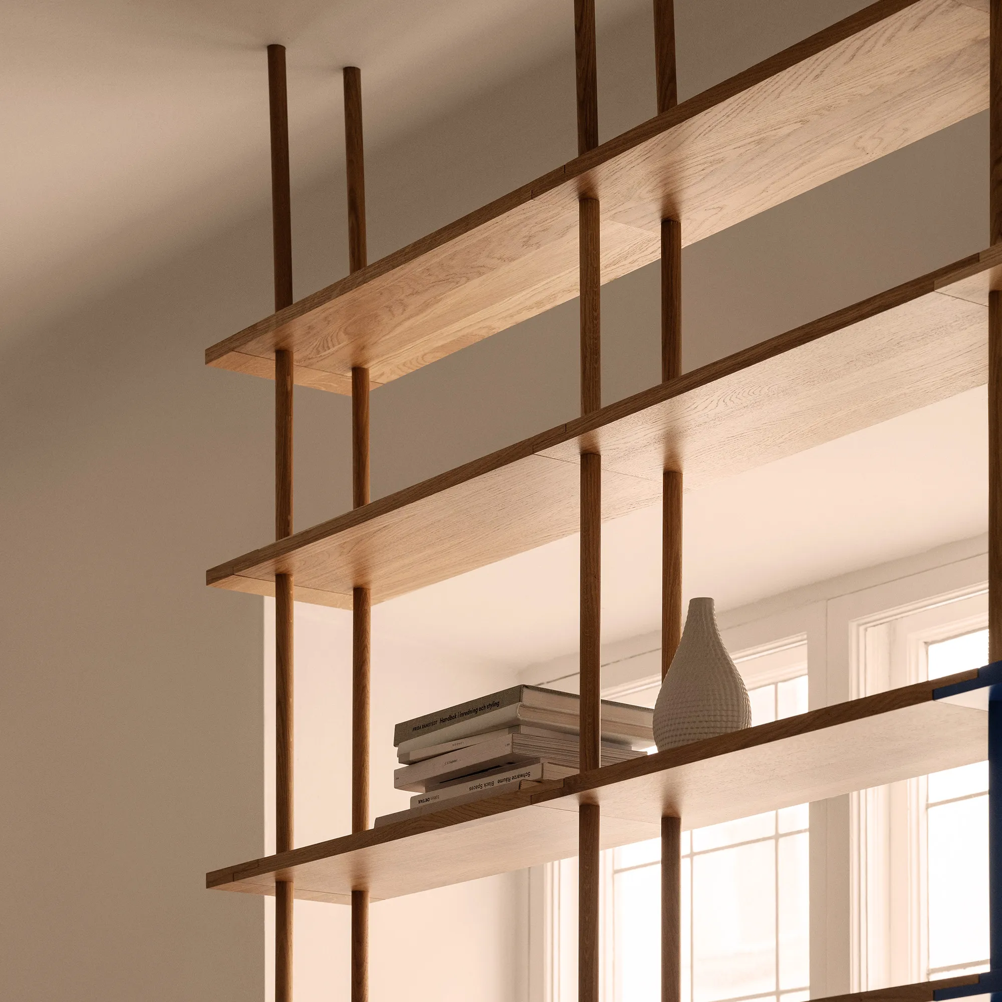 Bond 20 W406 wandplank - 12