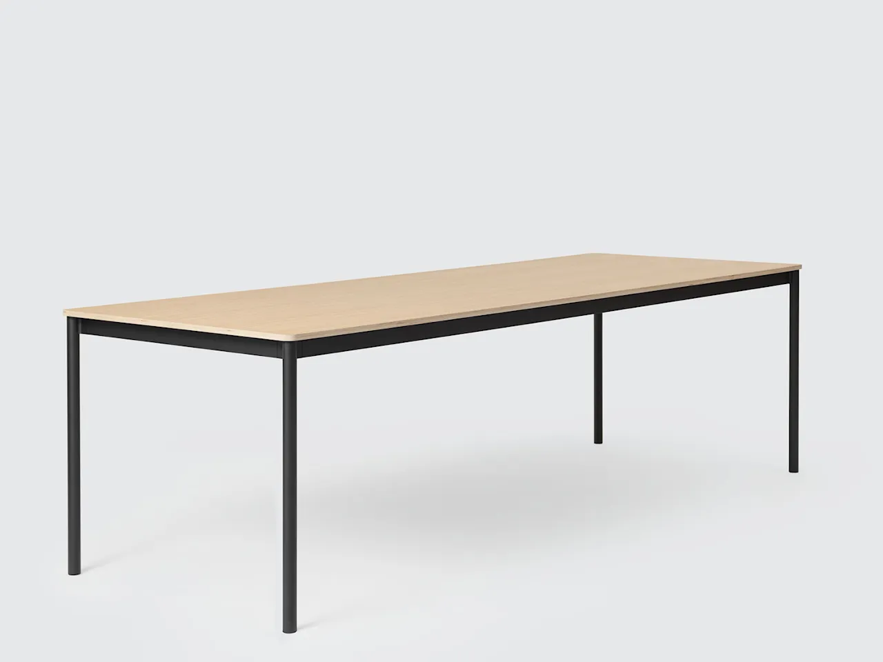 Base Table, 140x80, Top: Oak veneer, Plywood edges, Frame: Black