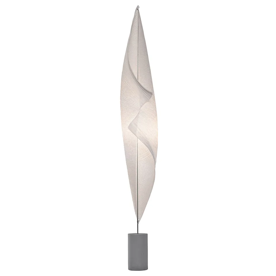 Wo-Tum-Bu Floor Lamp