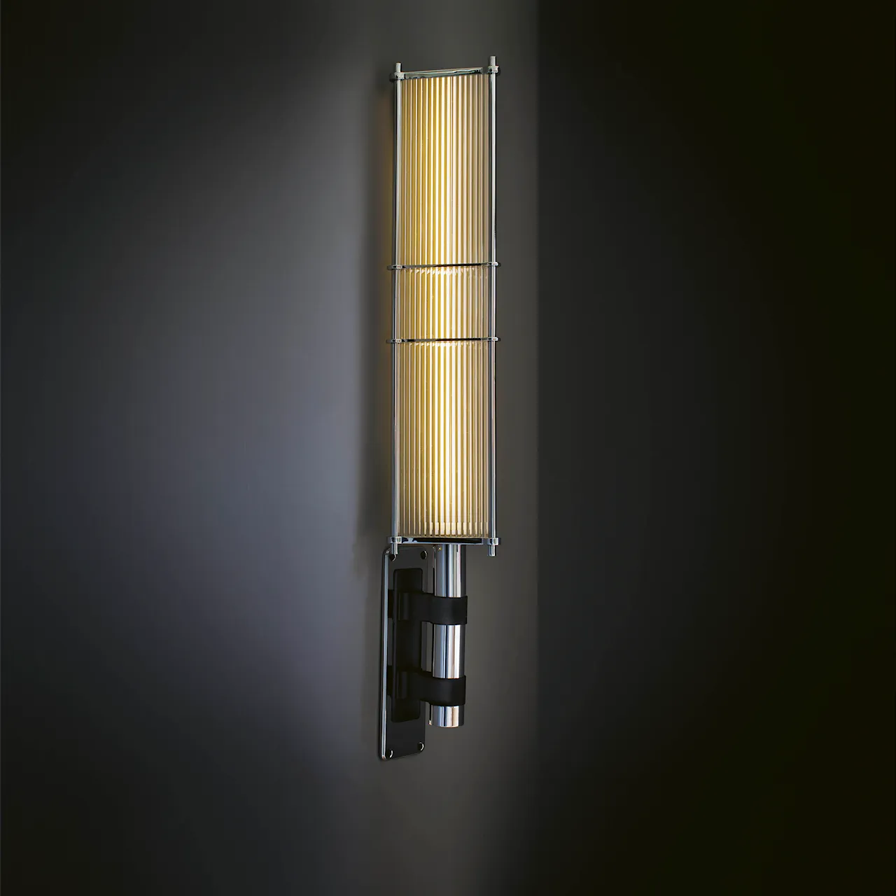 Arbor Wall Brass/Black