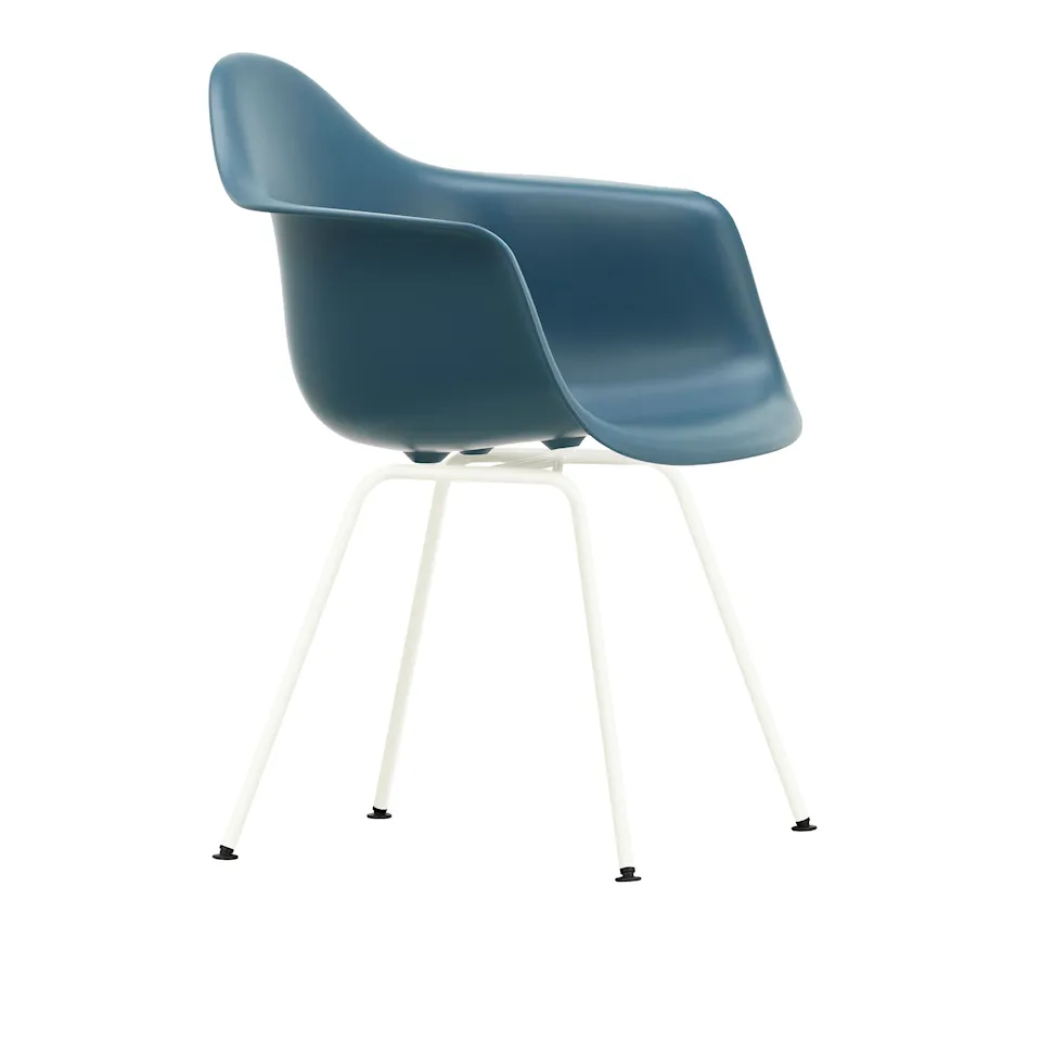 Eames RE Plastic Armchair DAX eetkamerstoel White